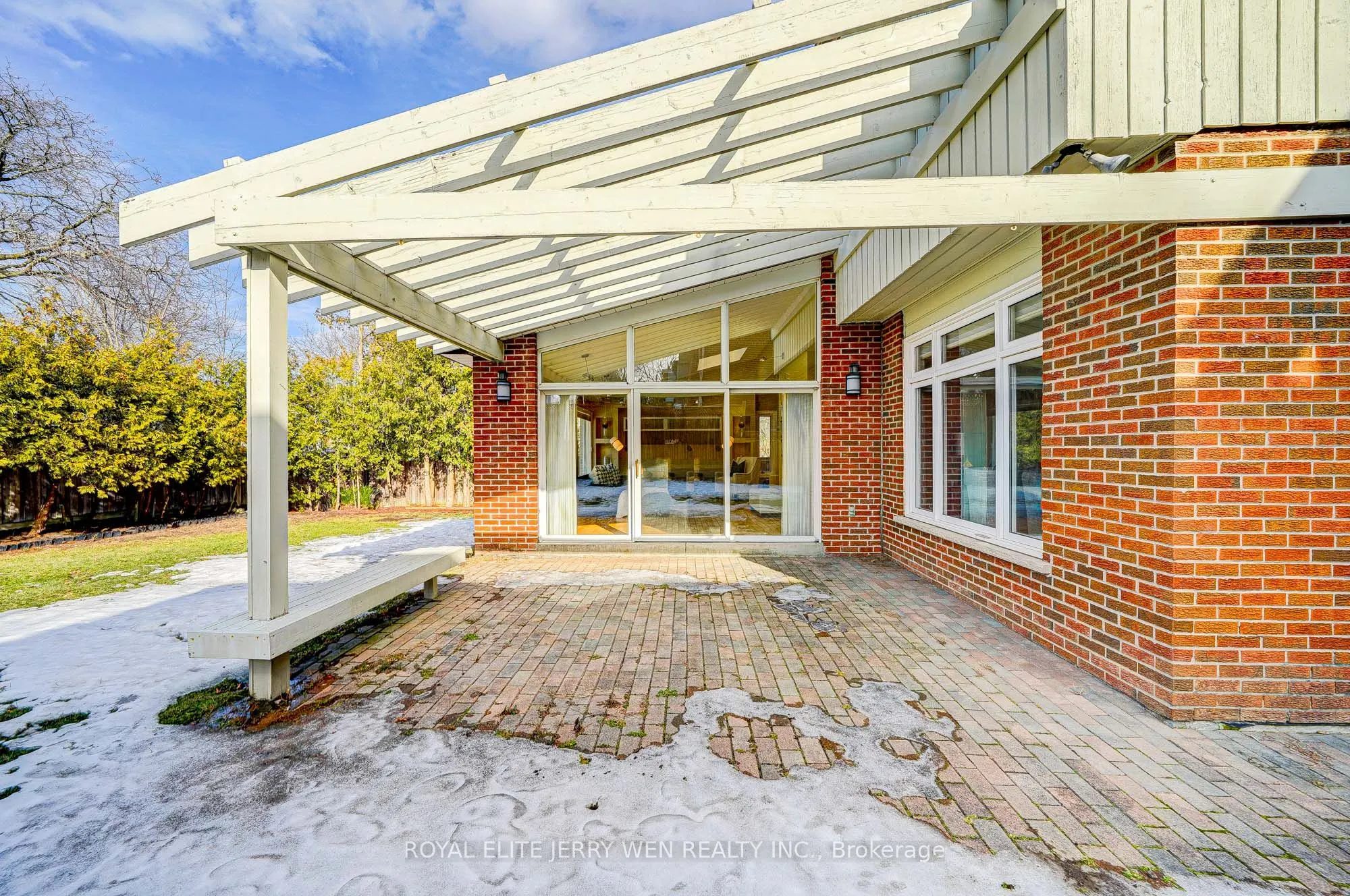 36 Cheval Drive