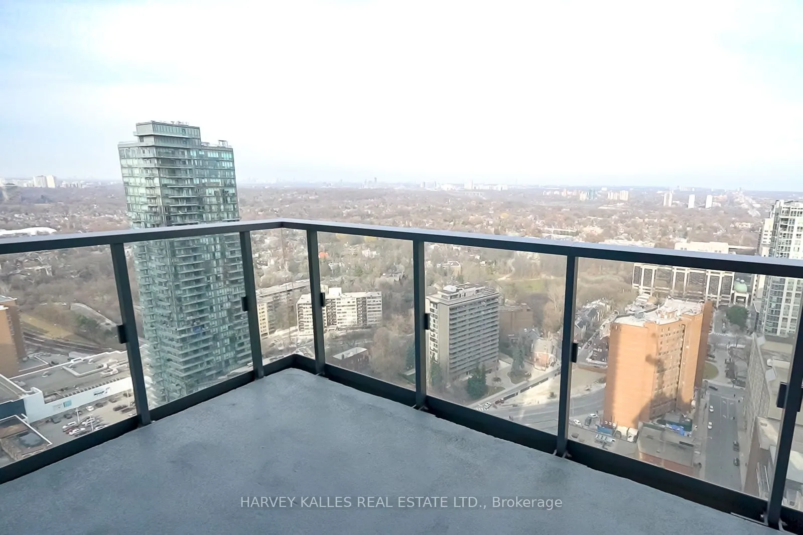 8 Cumberland Street, #3307