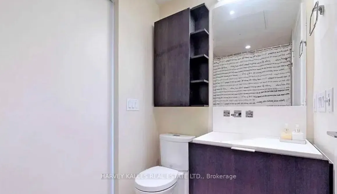 101 Charles Street E, #4505