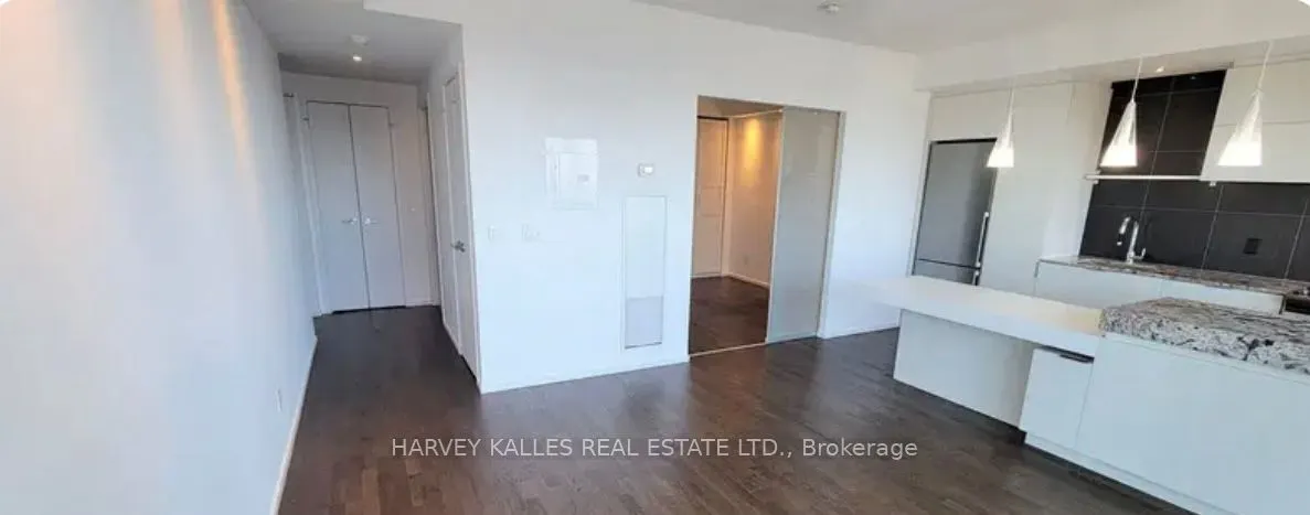 101 Charles Street E, #4505