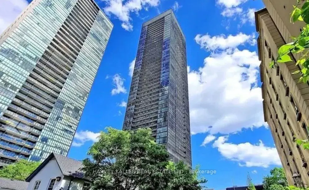 101 Charles Street E, #4505
