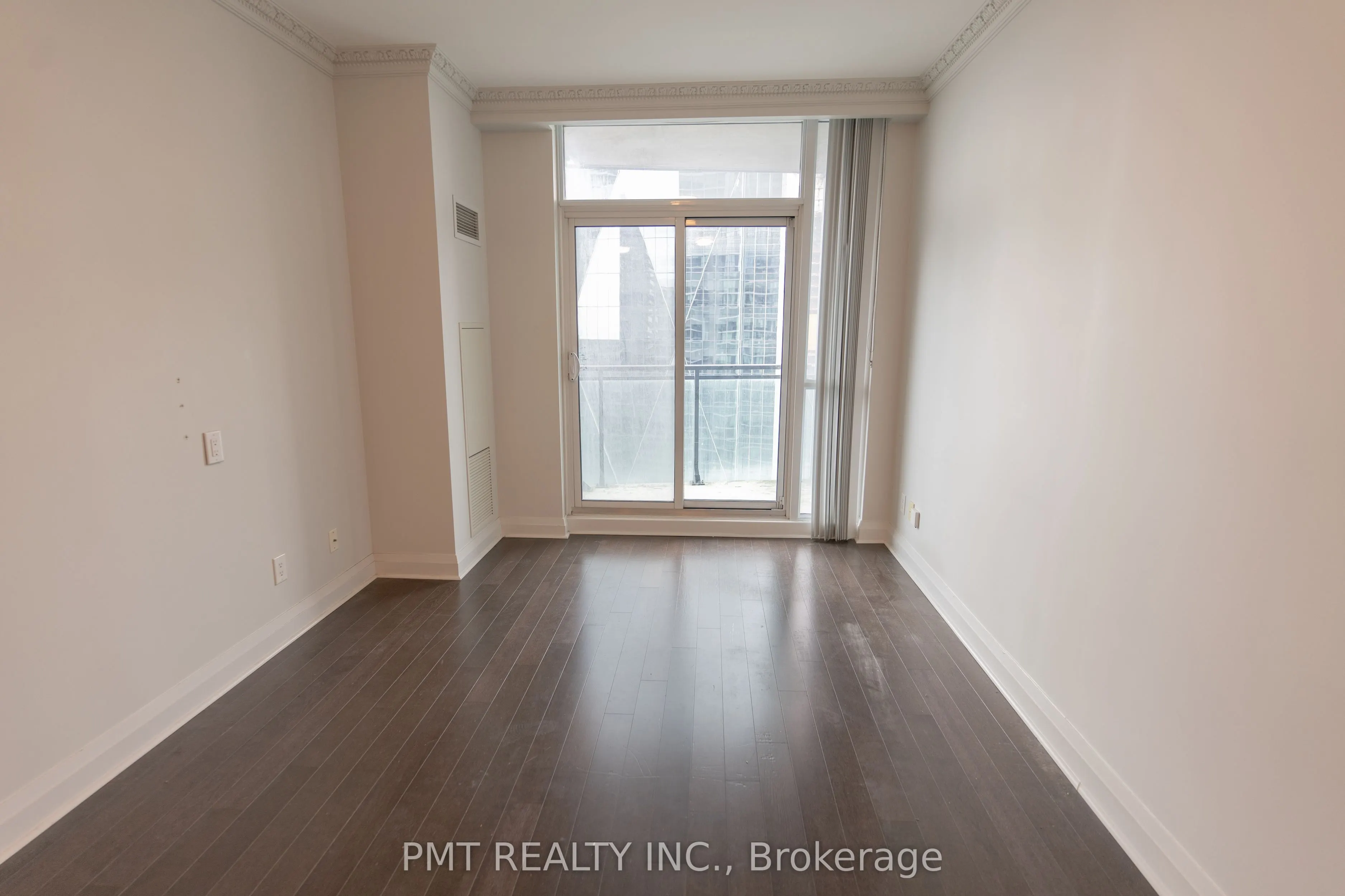 16 Harbour Street, #3904