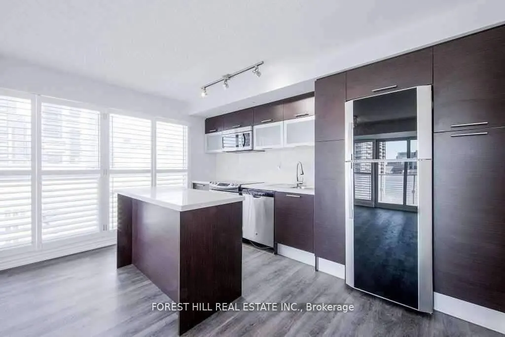 386 Yonge Street, #1615