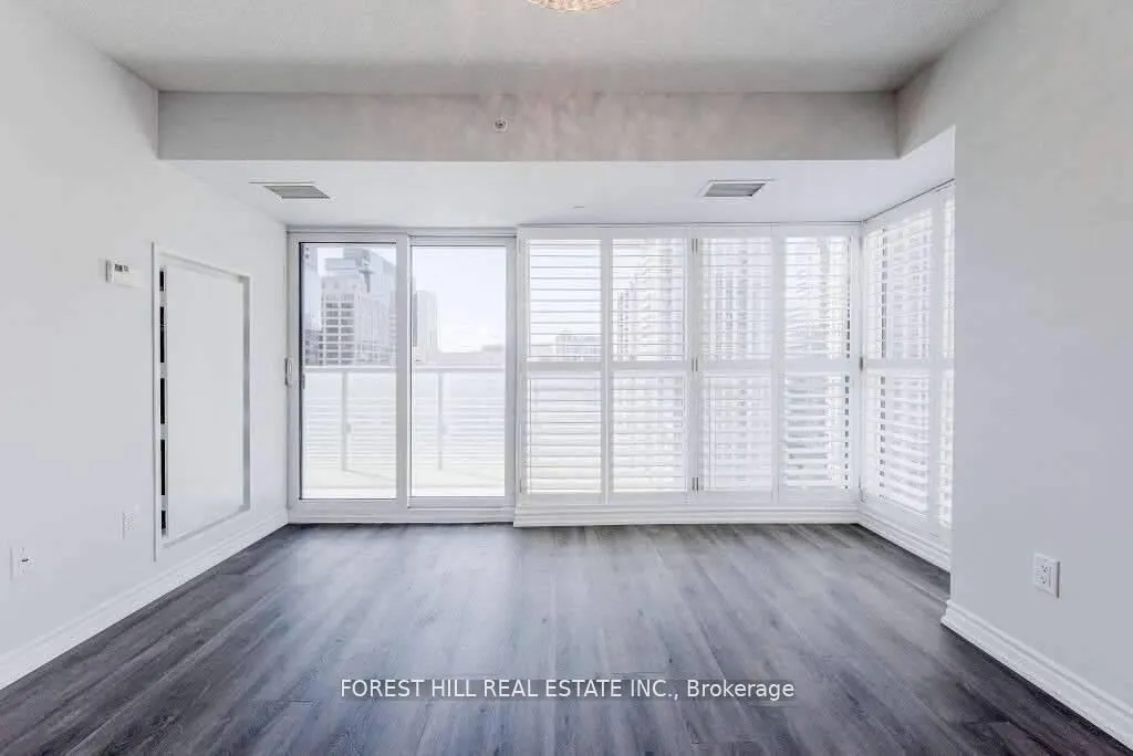 386 Yonge Street, #1615