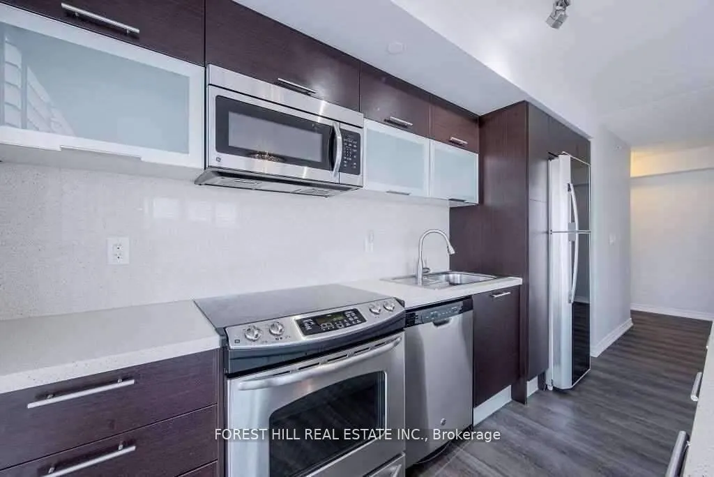 386 Yonge Street, #1615
