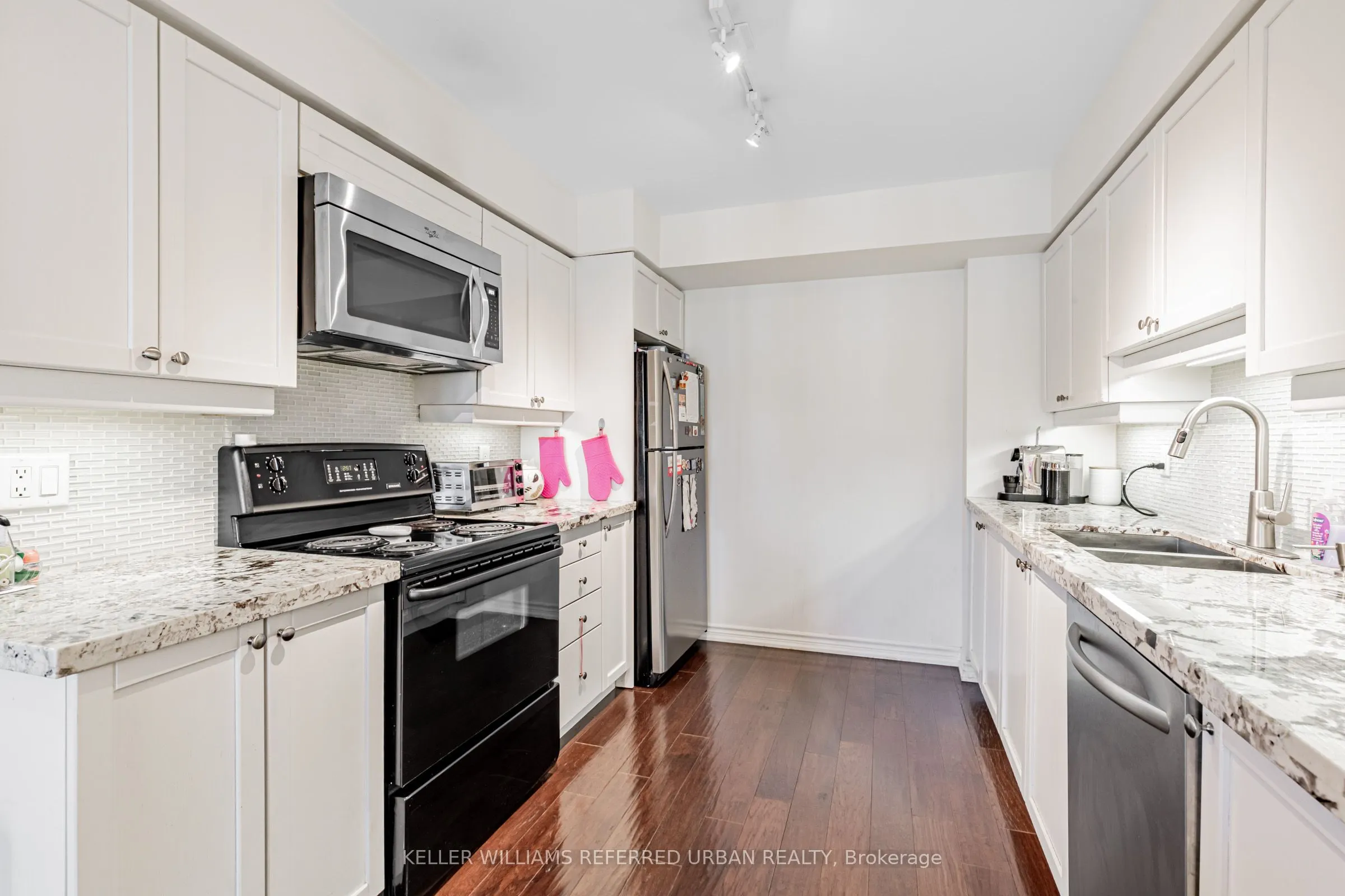 8 Covington Road, #1108