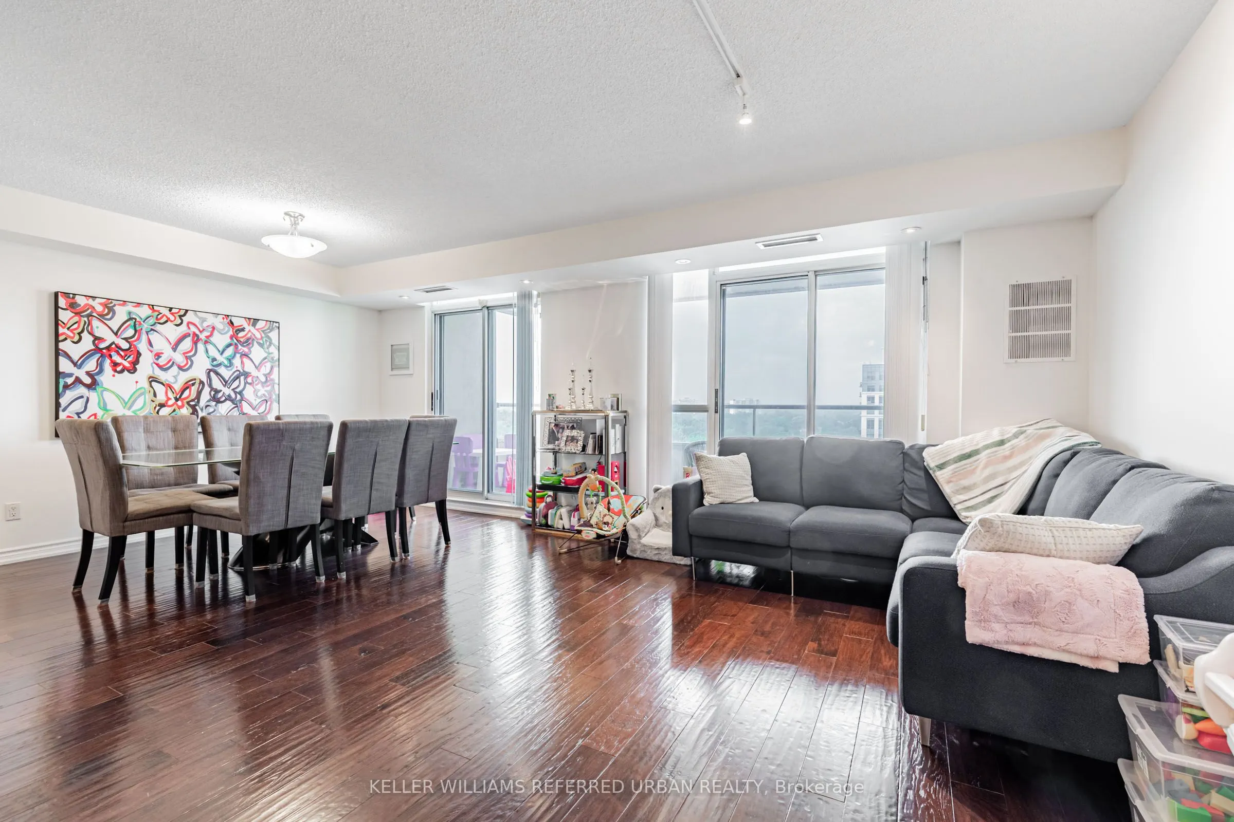 8 Covington Road, #1108