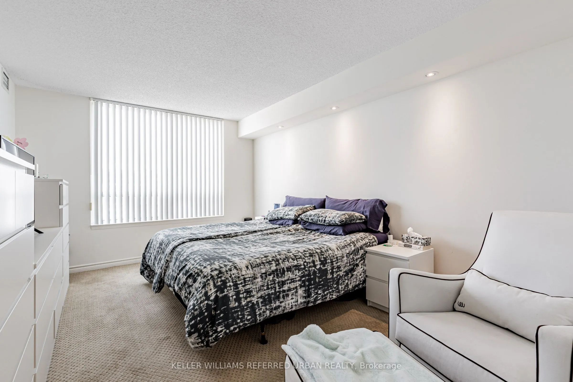 8 Covington Road, #1108