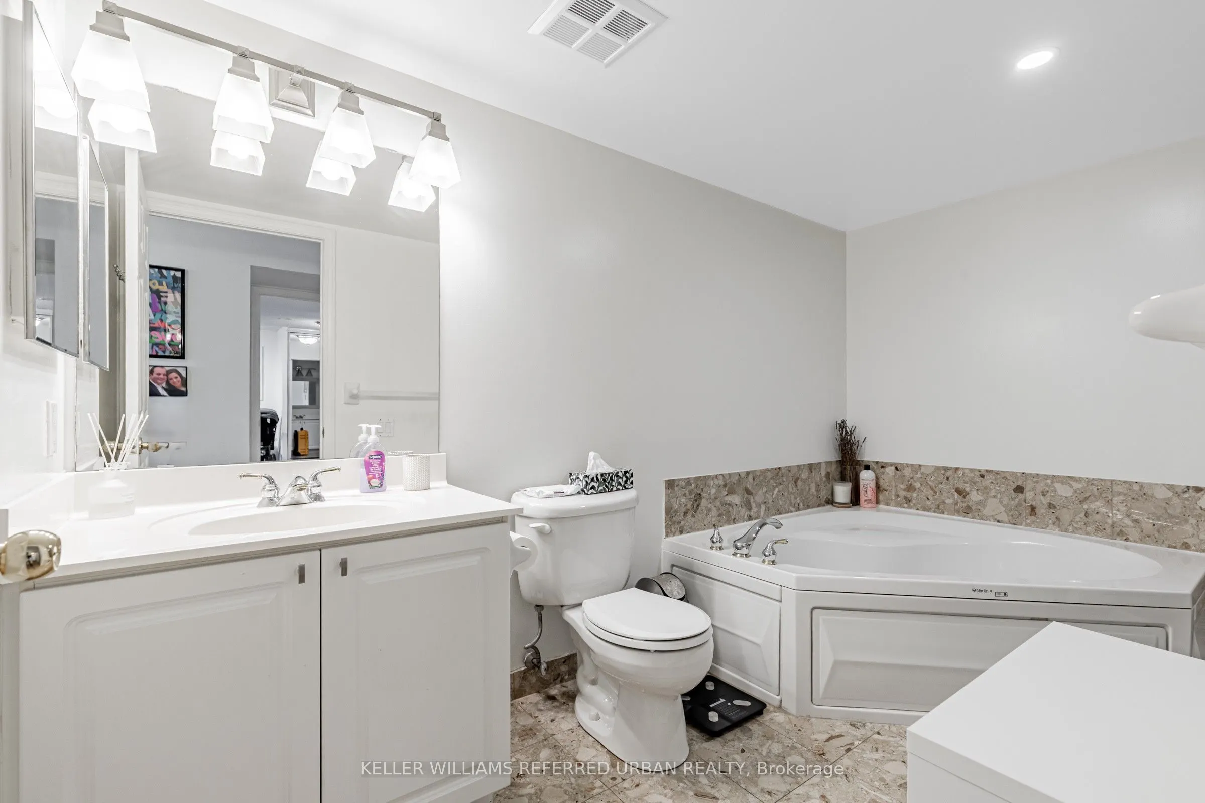 8 Covington Road, #1108