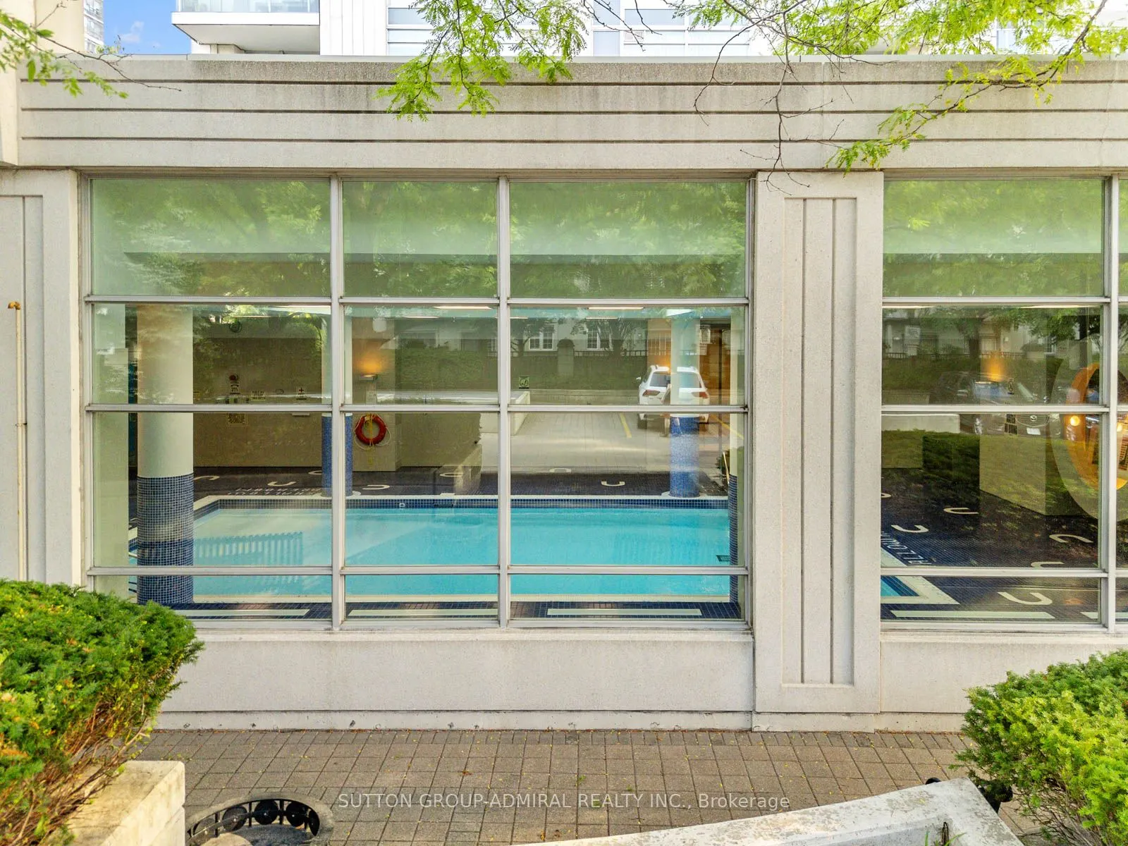 31 Bales Avenue, #1016