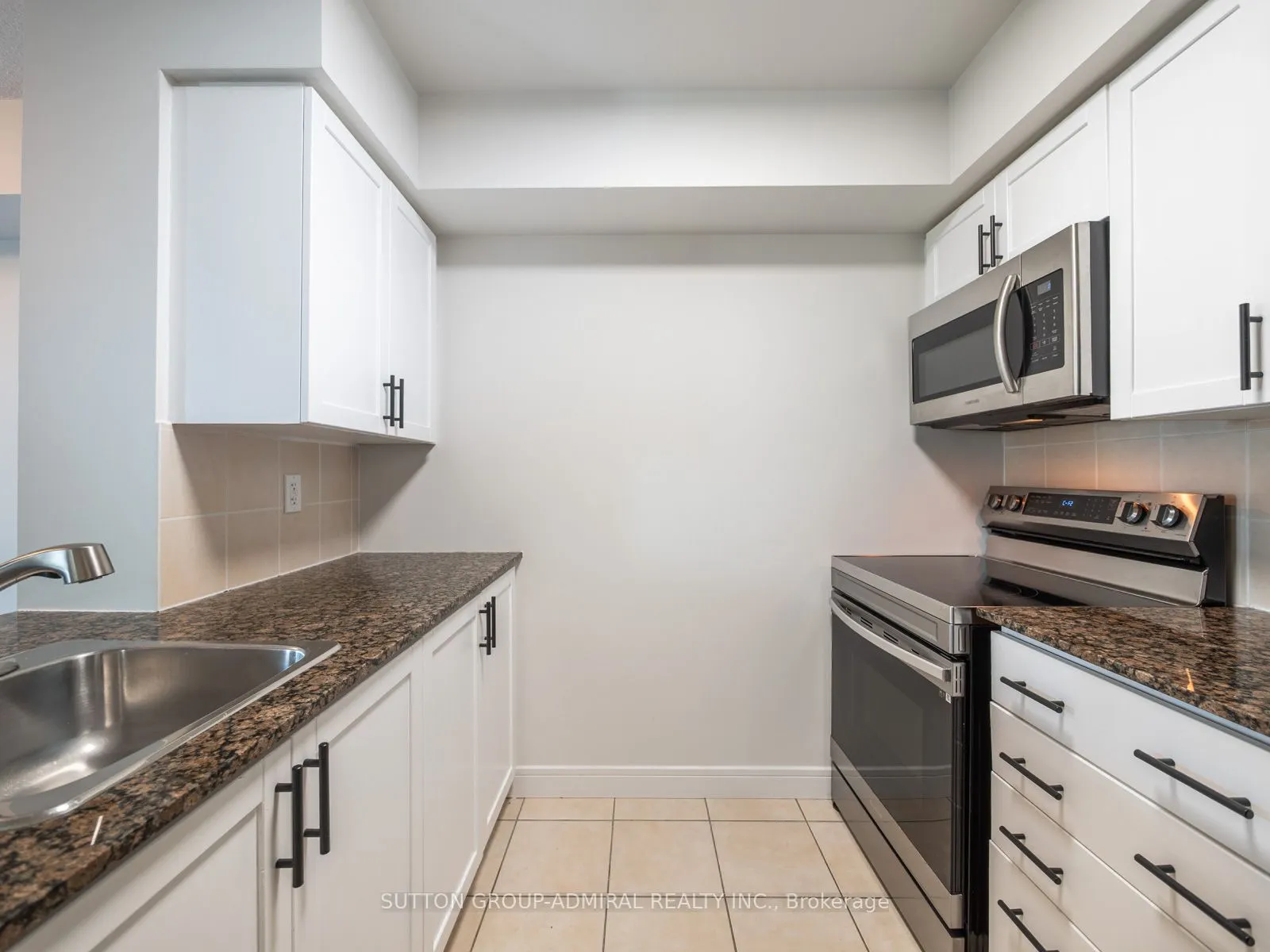 31 Bales Avenue, #1016