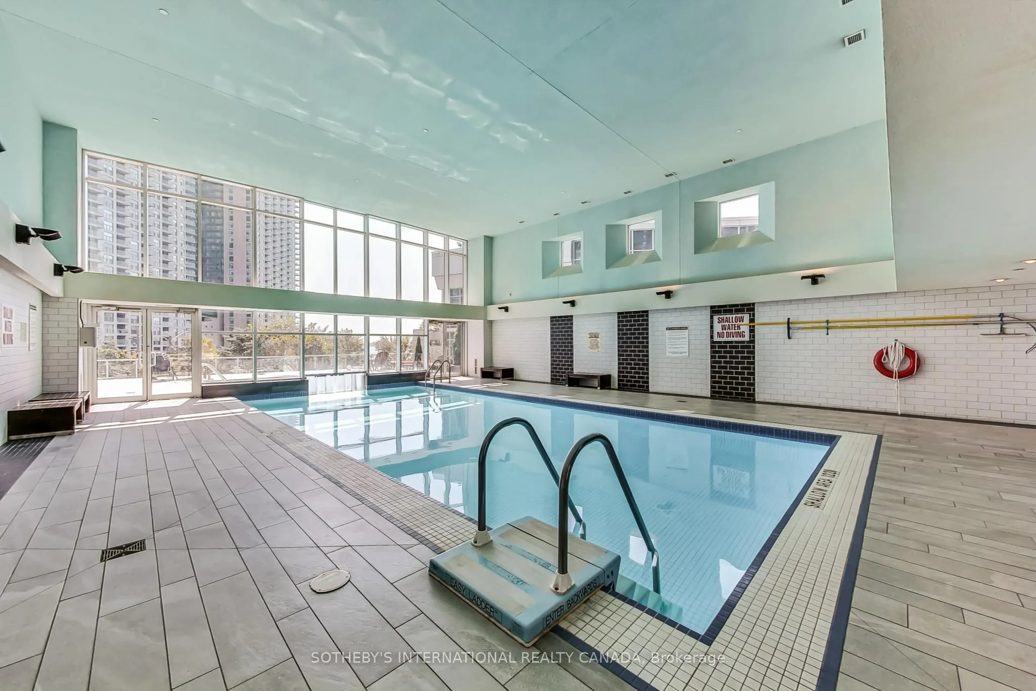 208 Queens Quay W, #2308