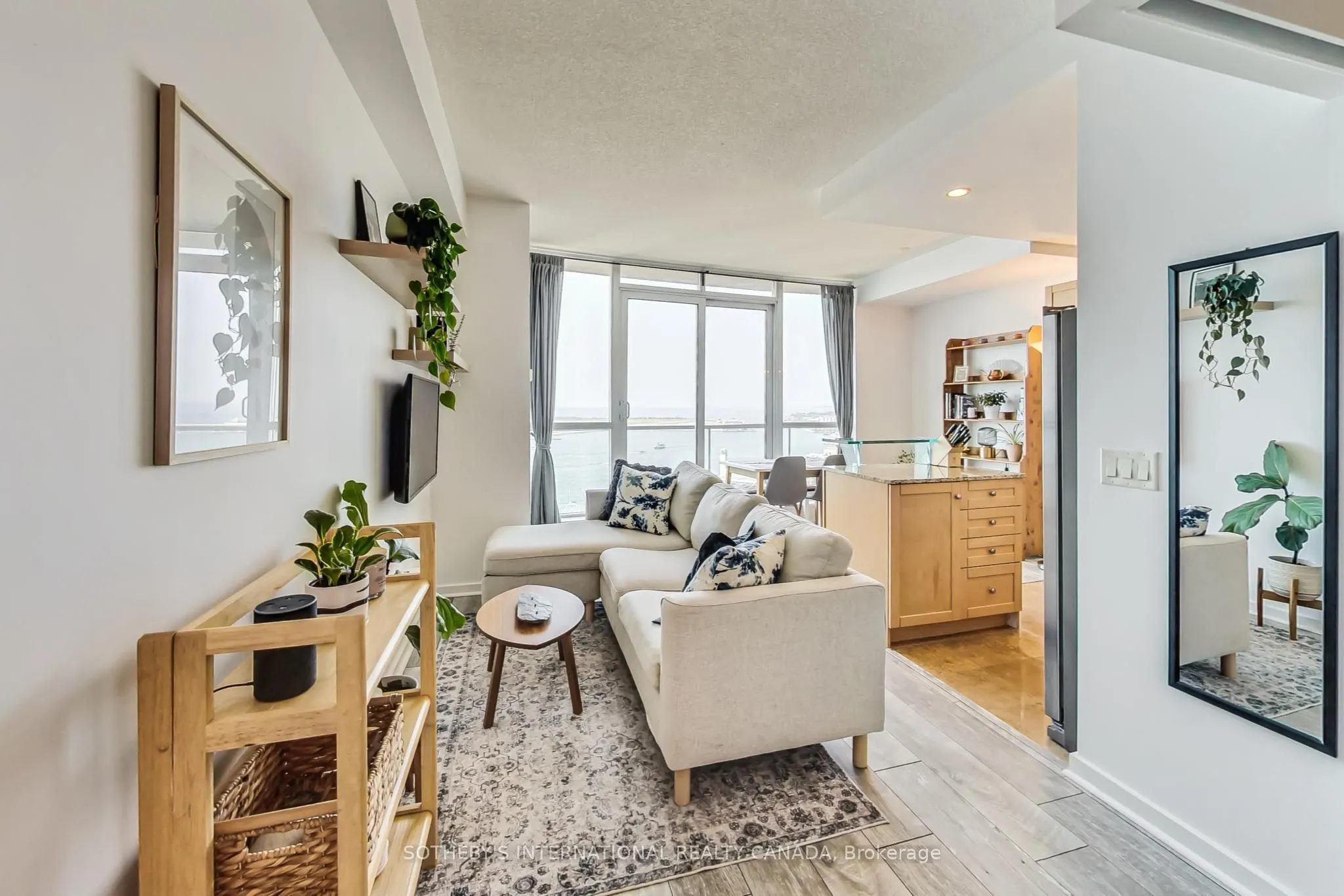 208 Queens Quay W, #2308