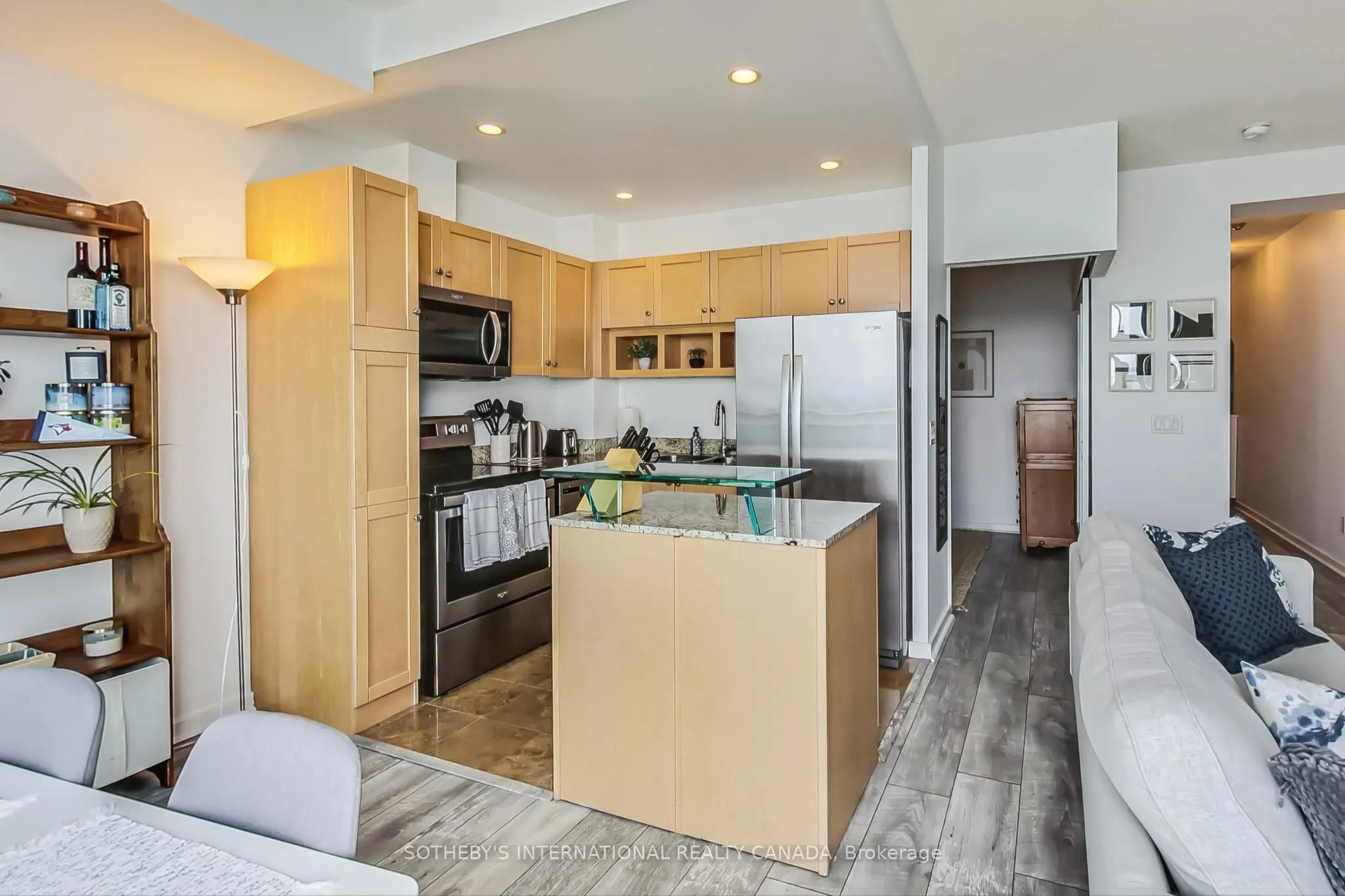 208 Queens Quay W, #2308