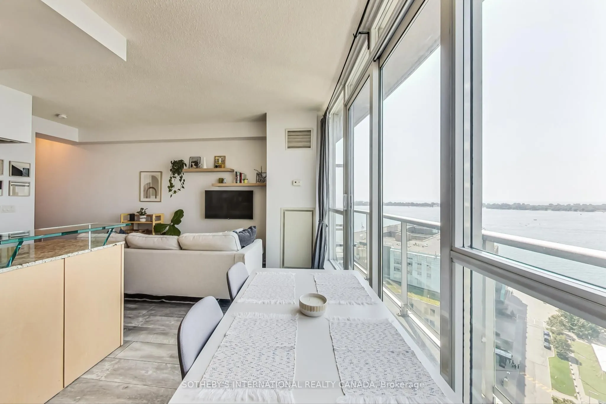 208 Queens Quay W, #2308