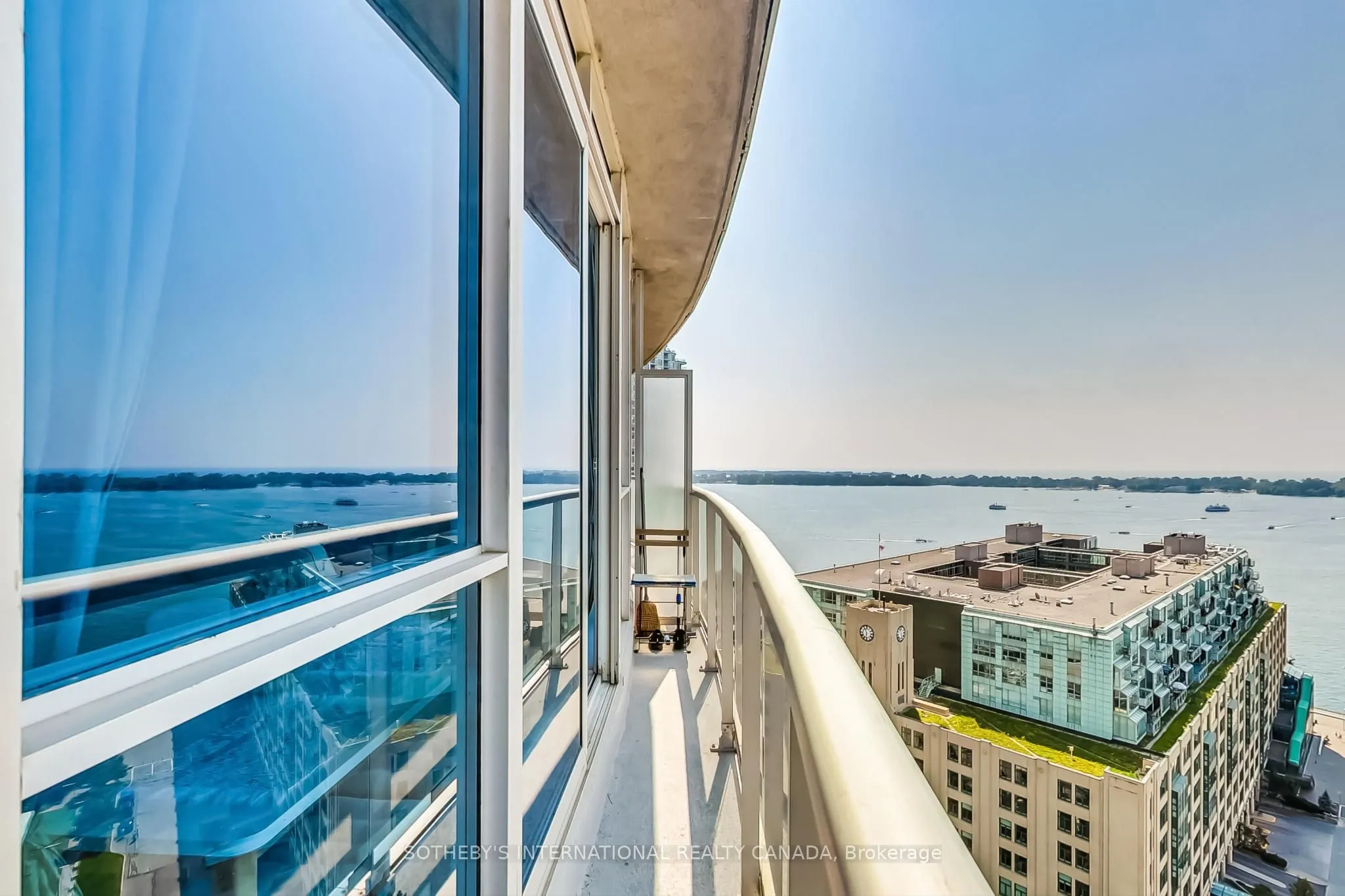208 Queens Quay W, #2308