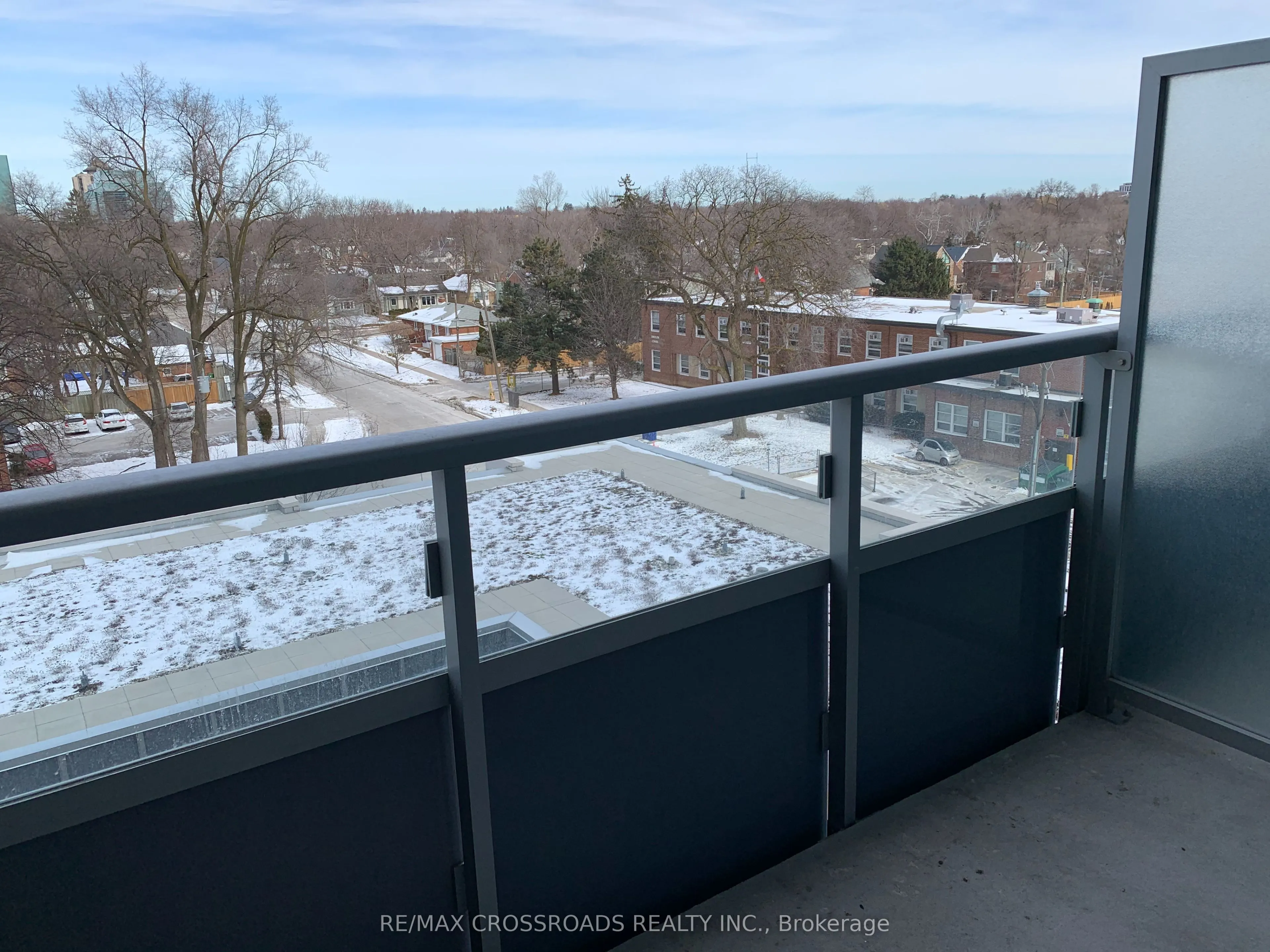 120 Harrison Garden Boulevard, #525