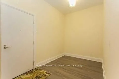 120 Harrison Garden Boulevard, #525