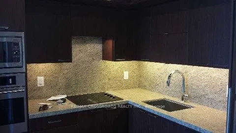 120 Harrison Garden Boulevard, #525