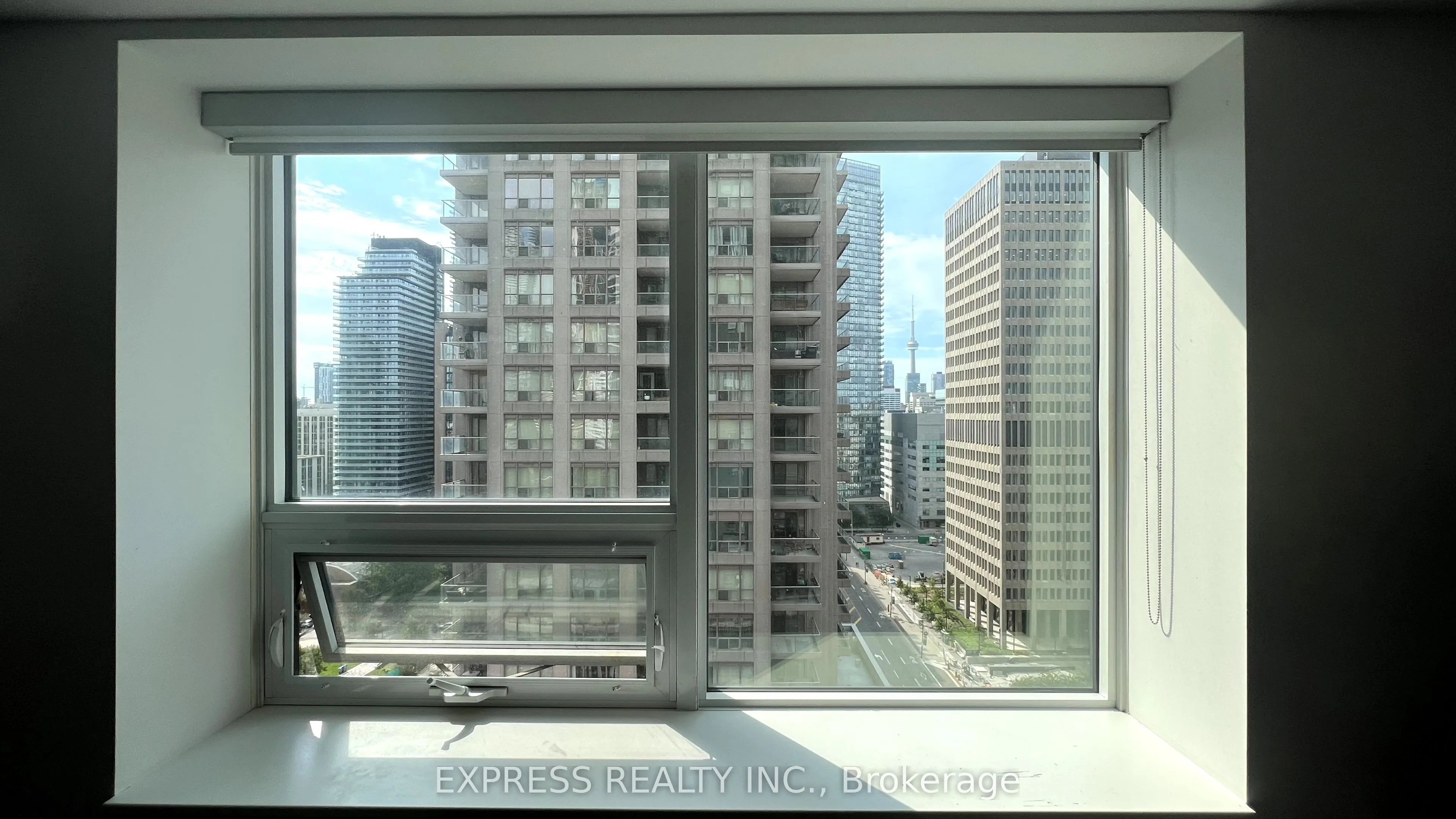955 Bay Street, #1606
