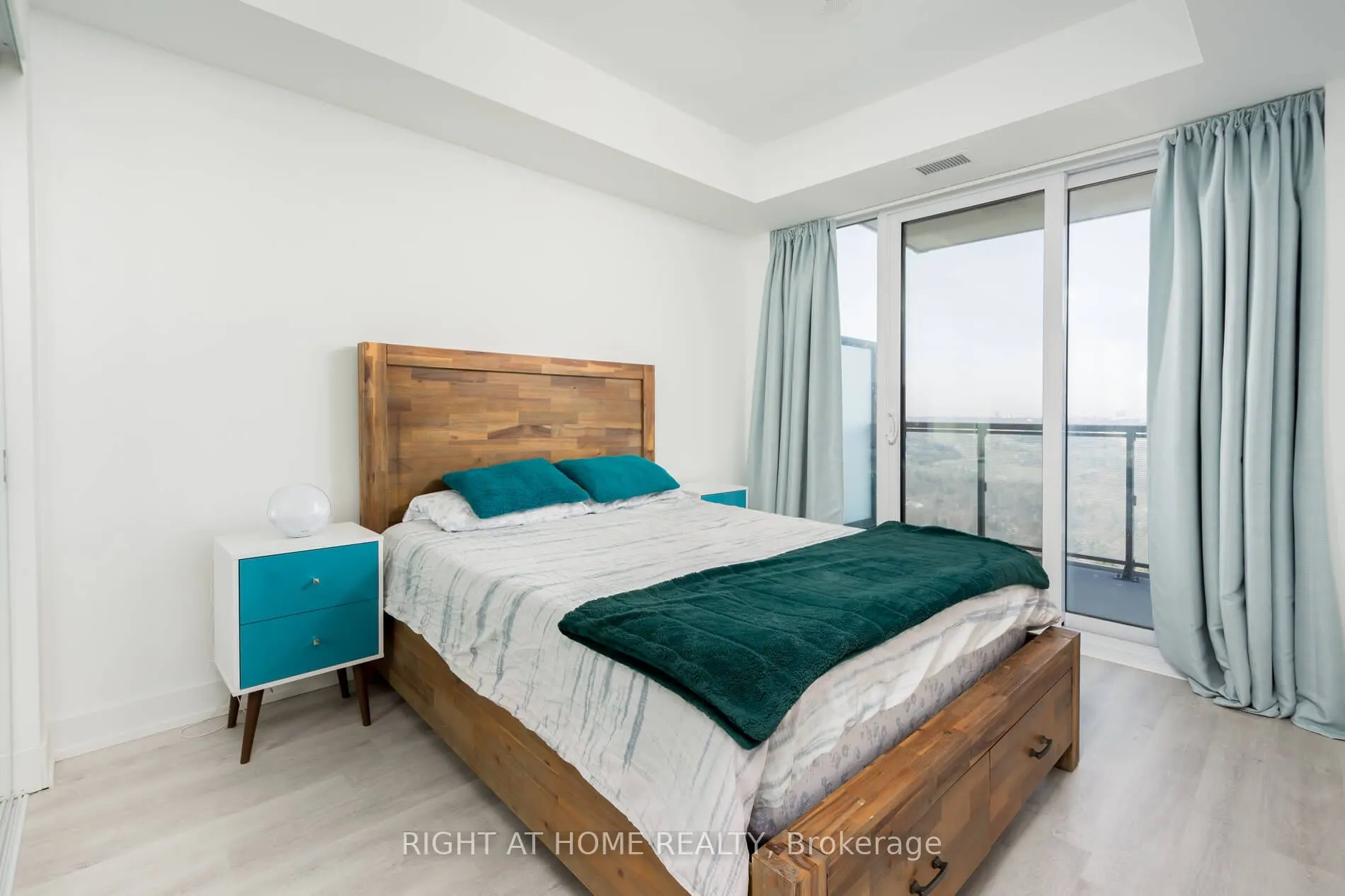 30 Inn On The Park Drive, #3101
