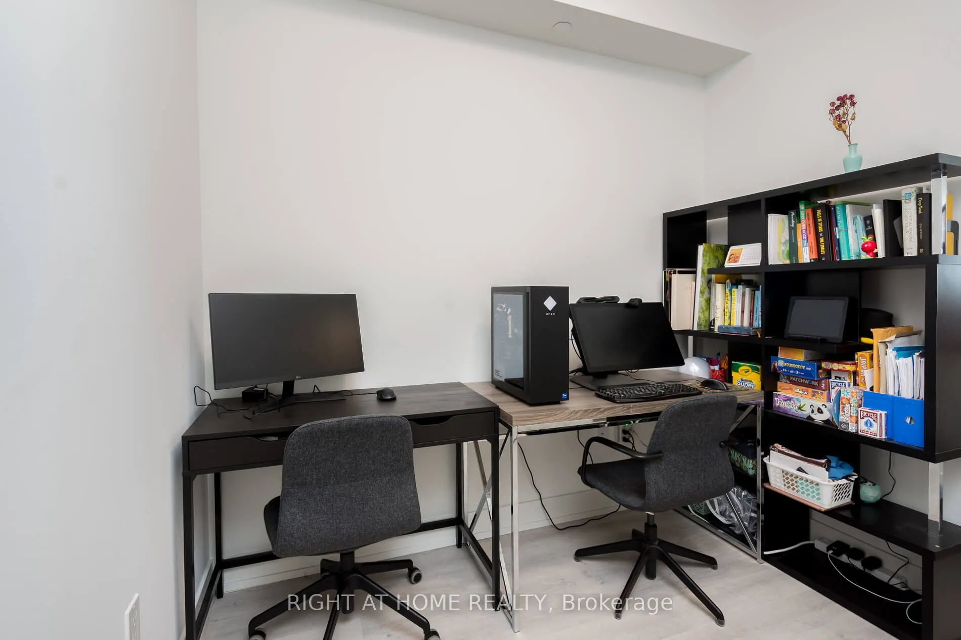 30 Inn On The Park Drive, #3101
