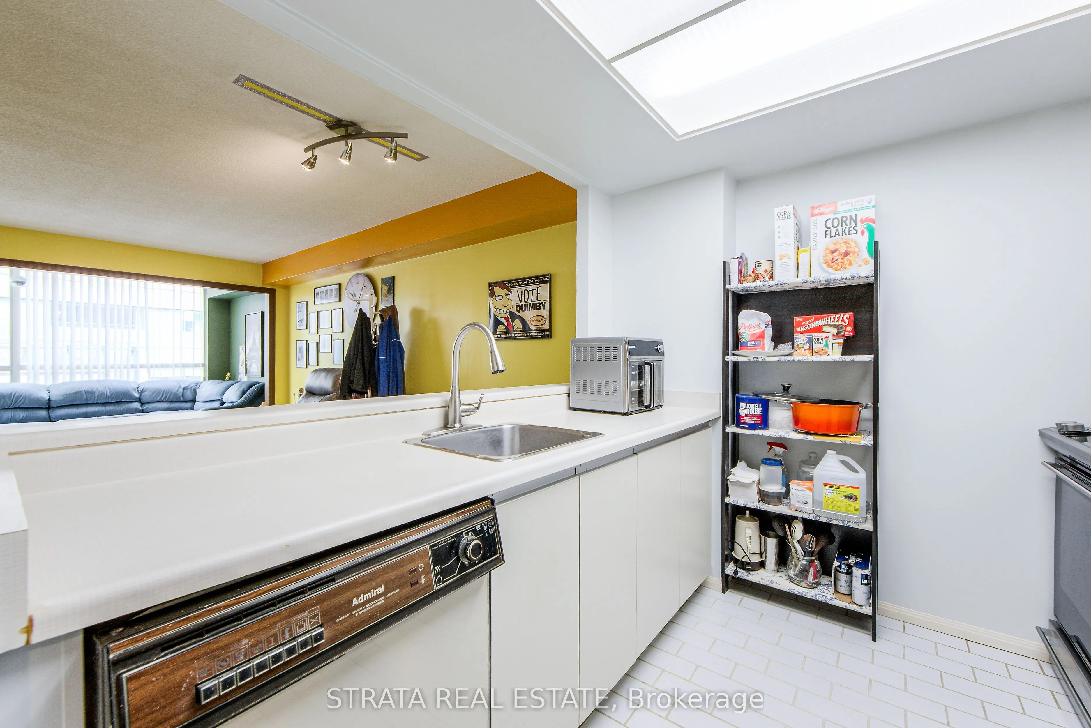 705 King Street W, #505