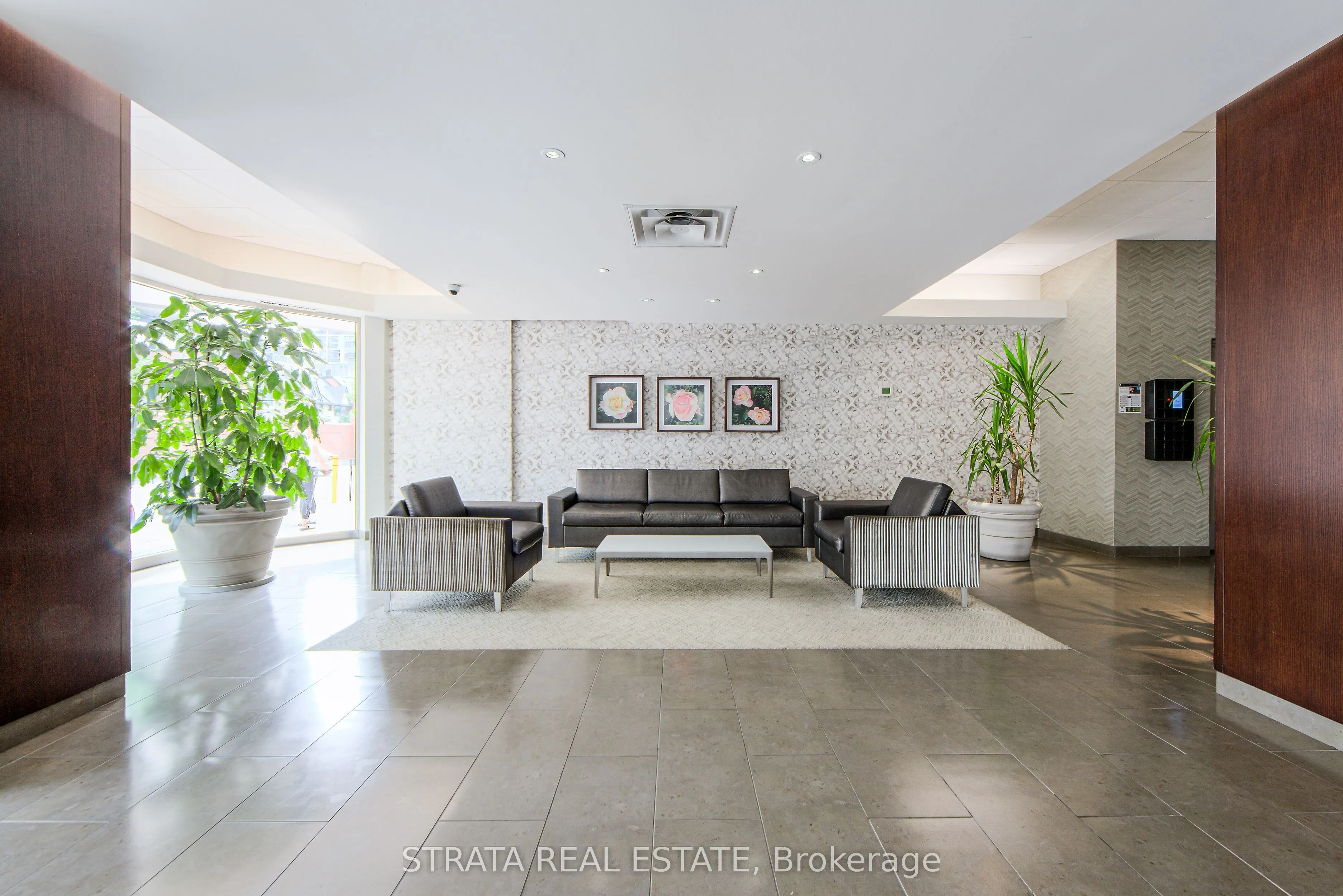 705 King Street W, #505