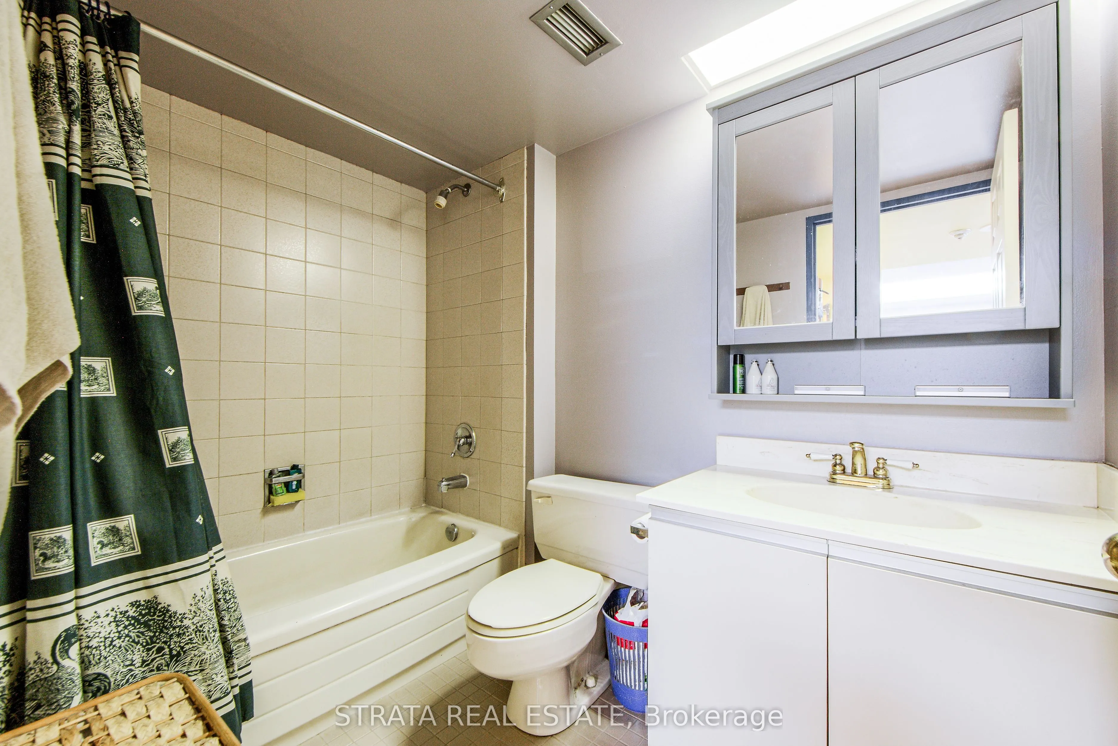 705 King Street W, #505