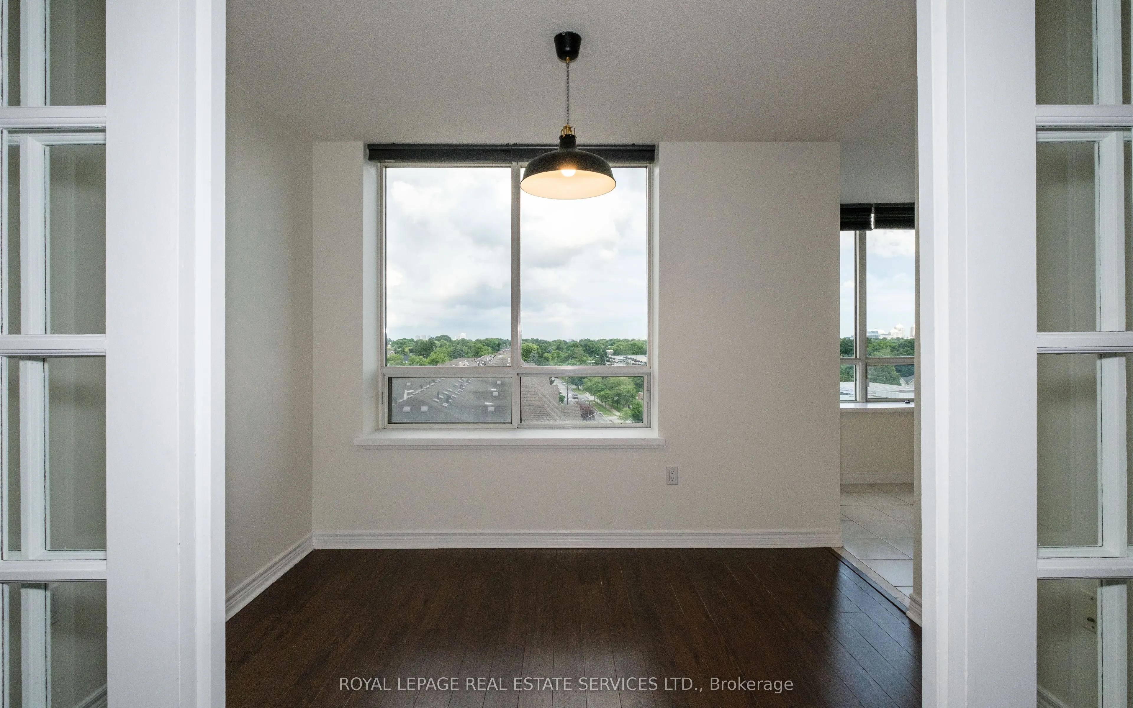 88 Grandview Way, #812