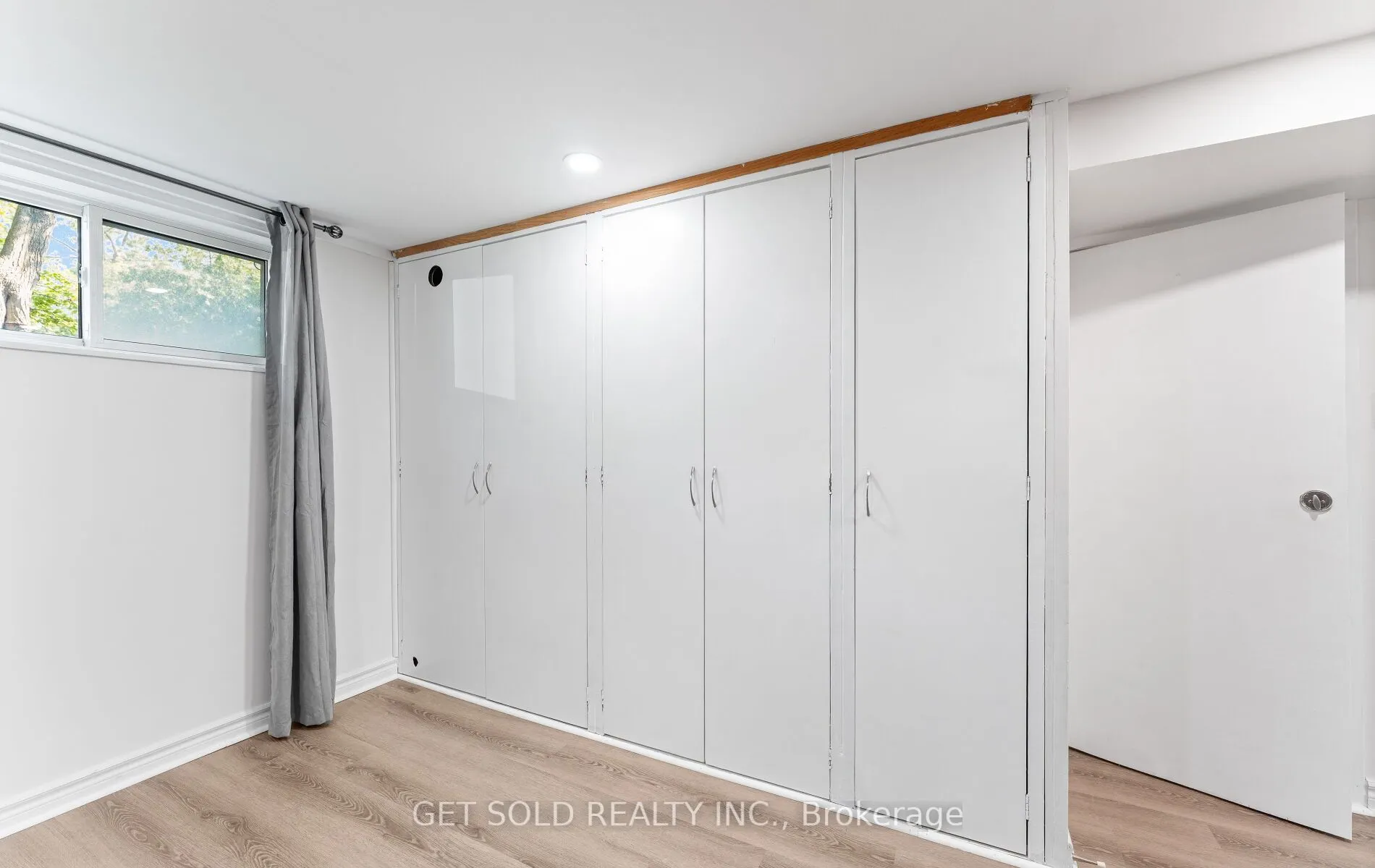 10 Dunboyne Court