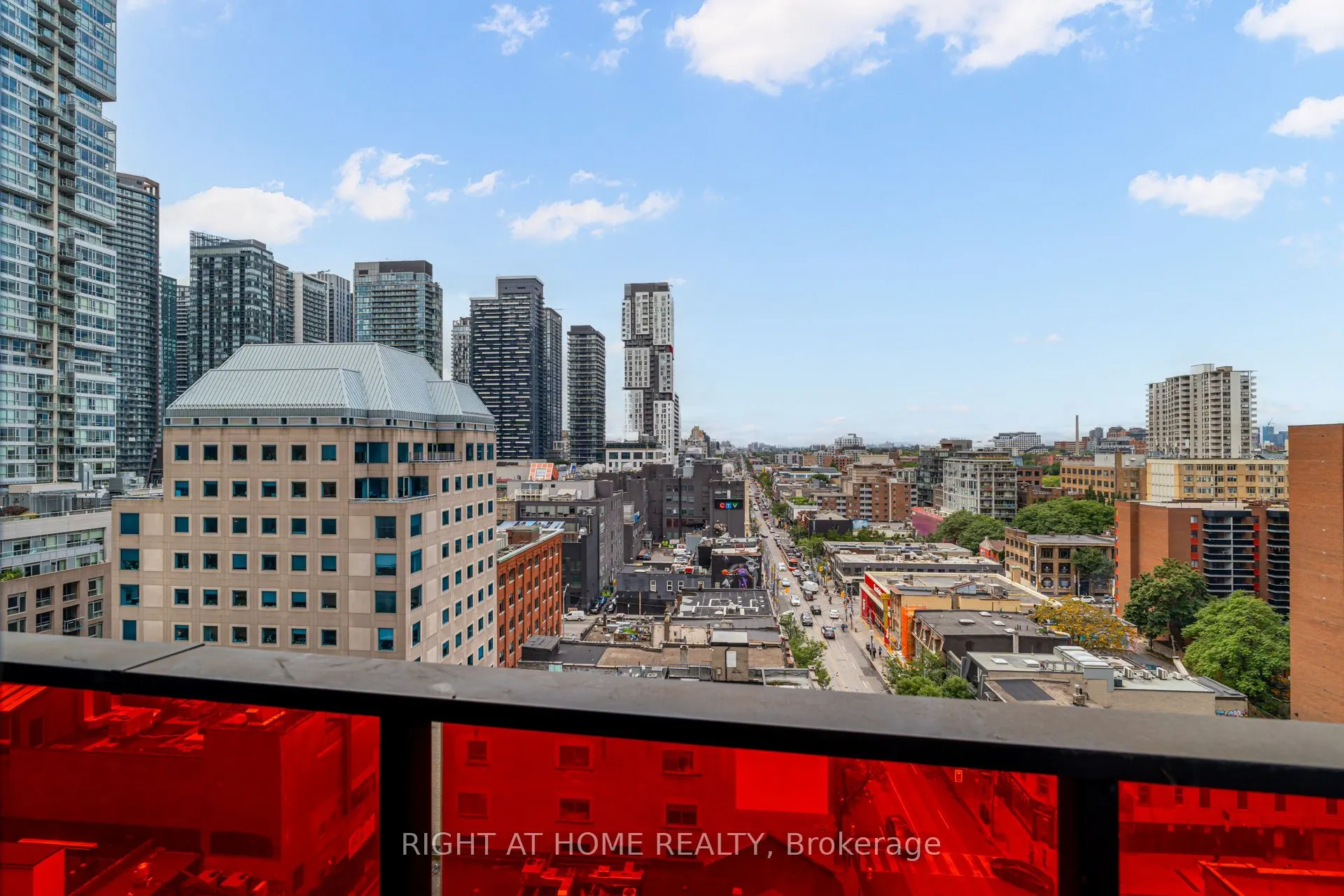 215 queen st west Street, #1105