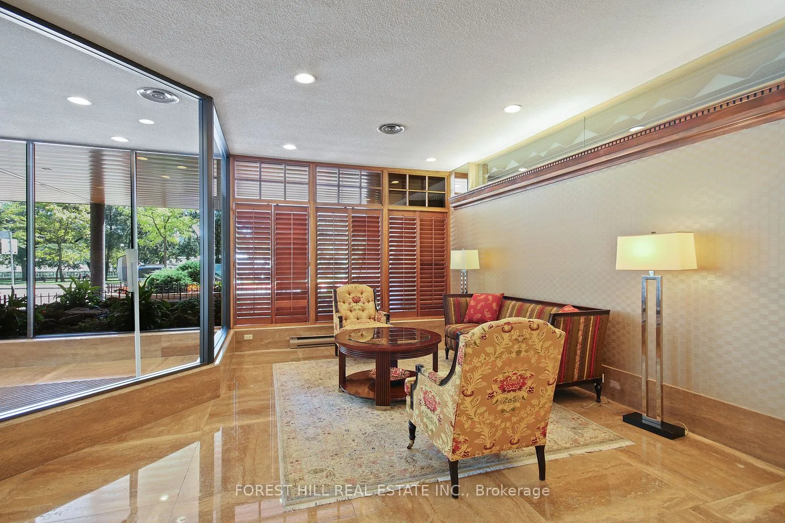 130 Carlton Street, #1101