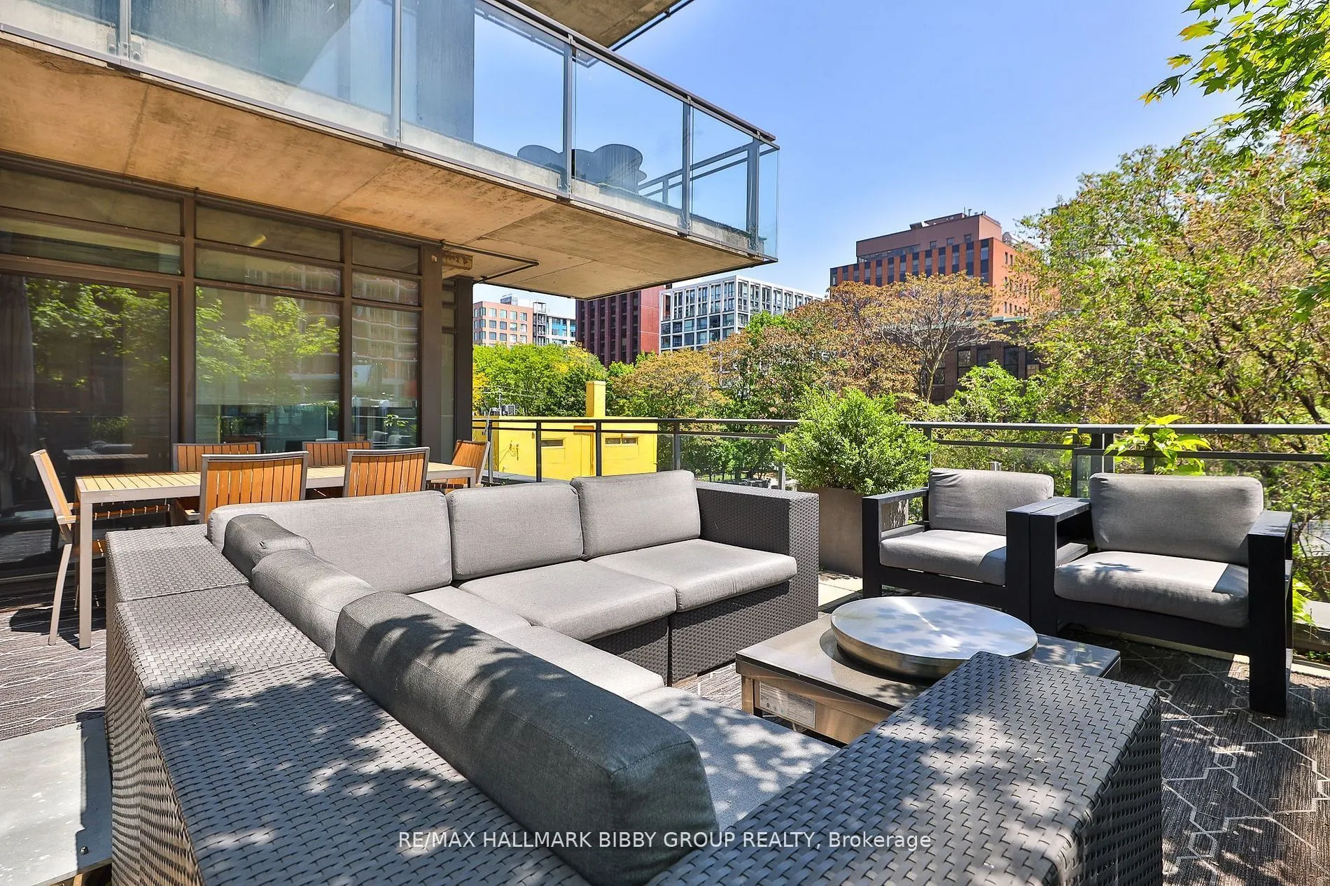 10 Morrison Street, #305