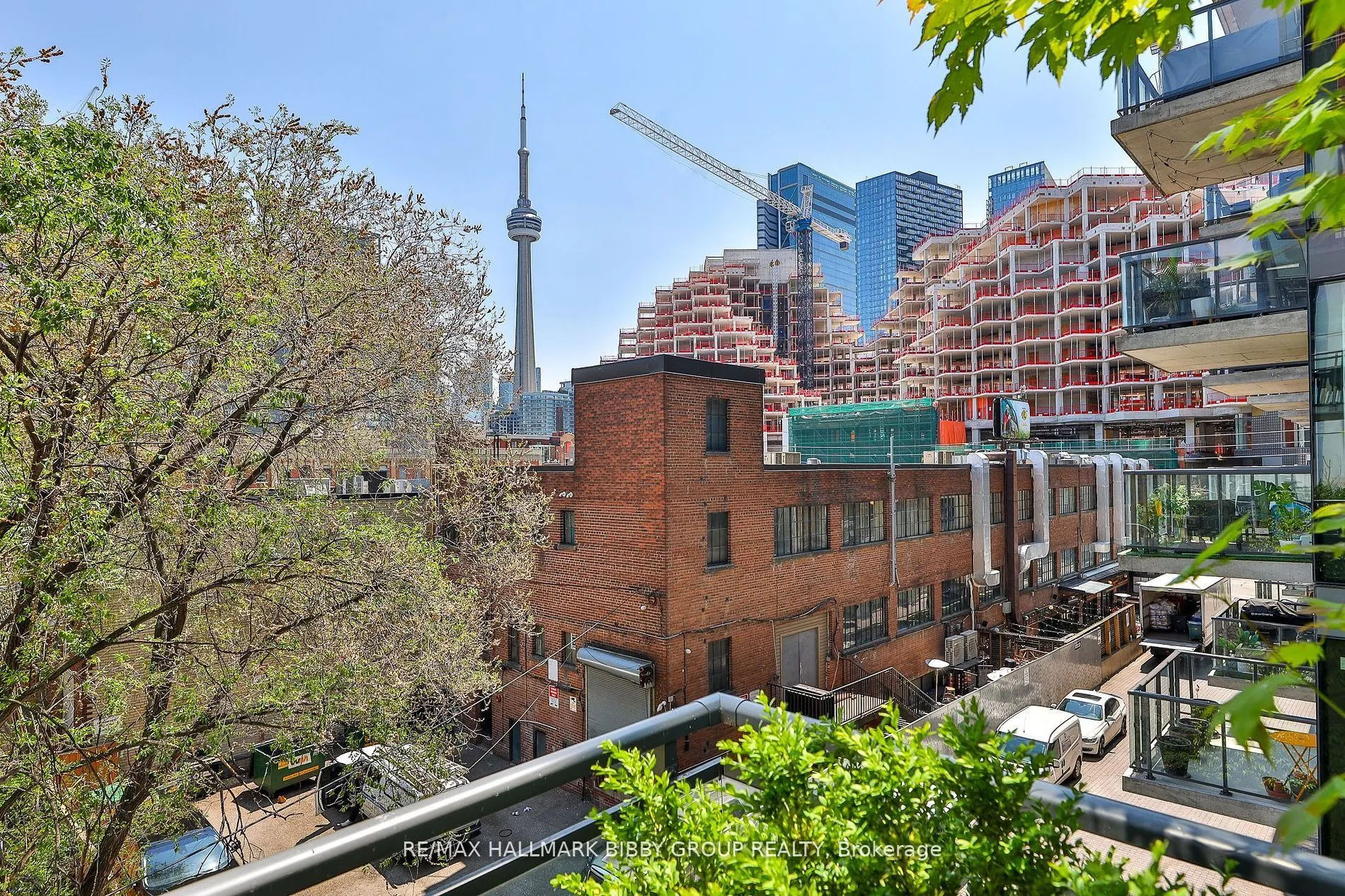 10 Morrison Street, #305