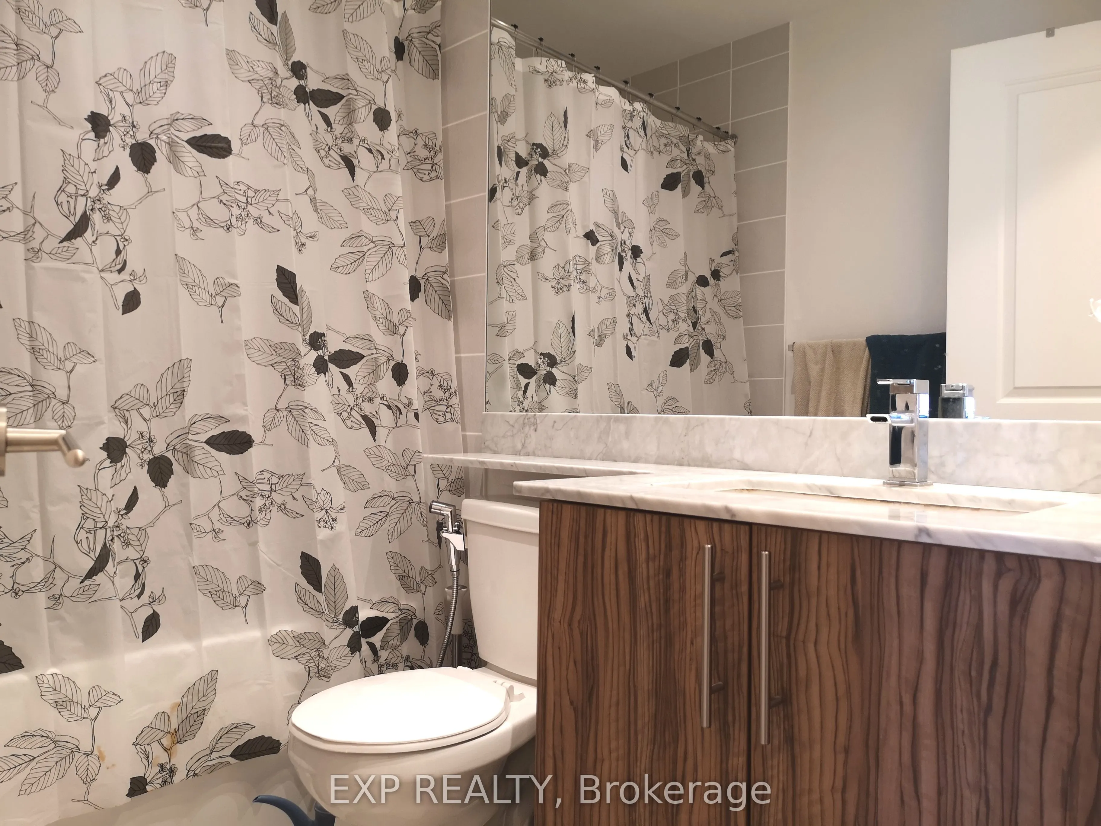 75 East Liberty Street, #1718