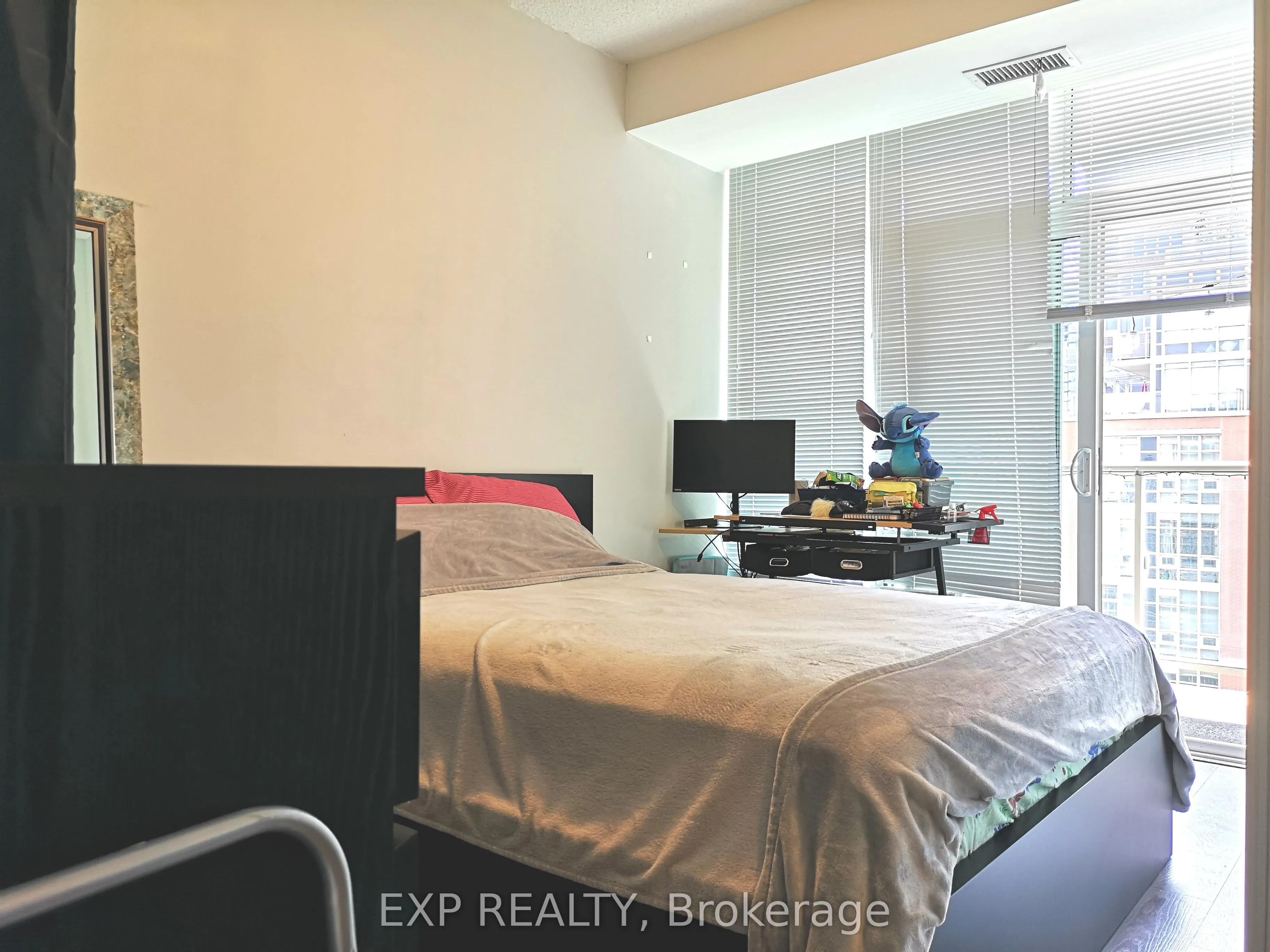 75 East Liberty Street, #1718