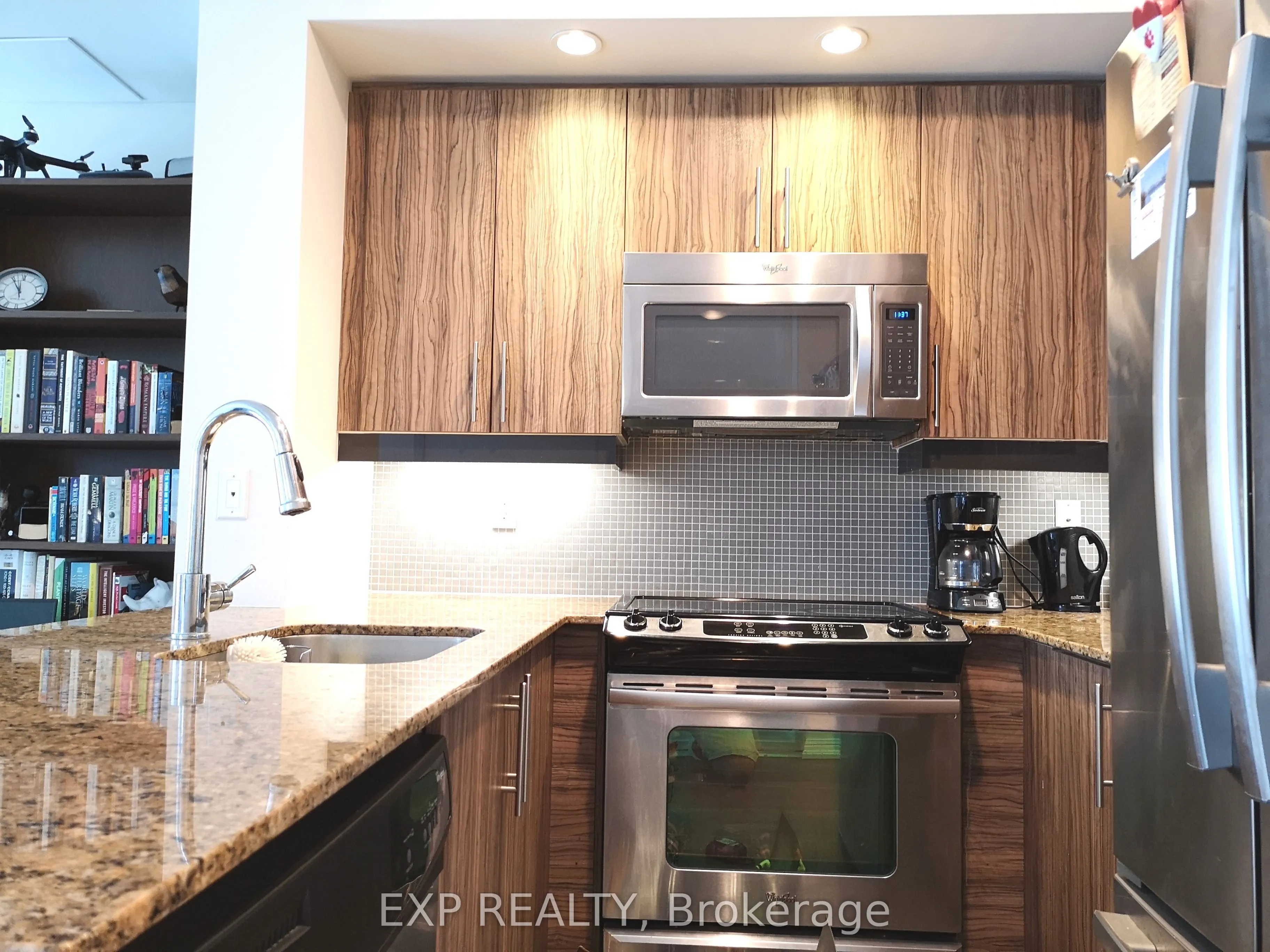 75 East Liberty Street, #1718