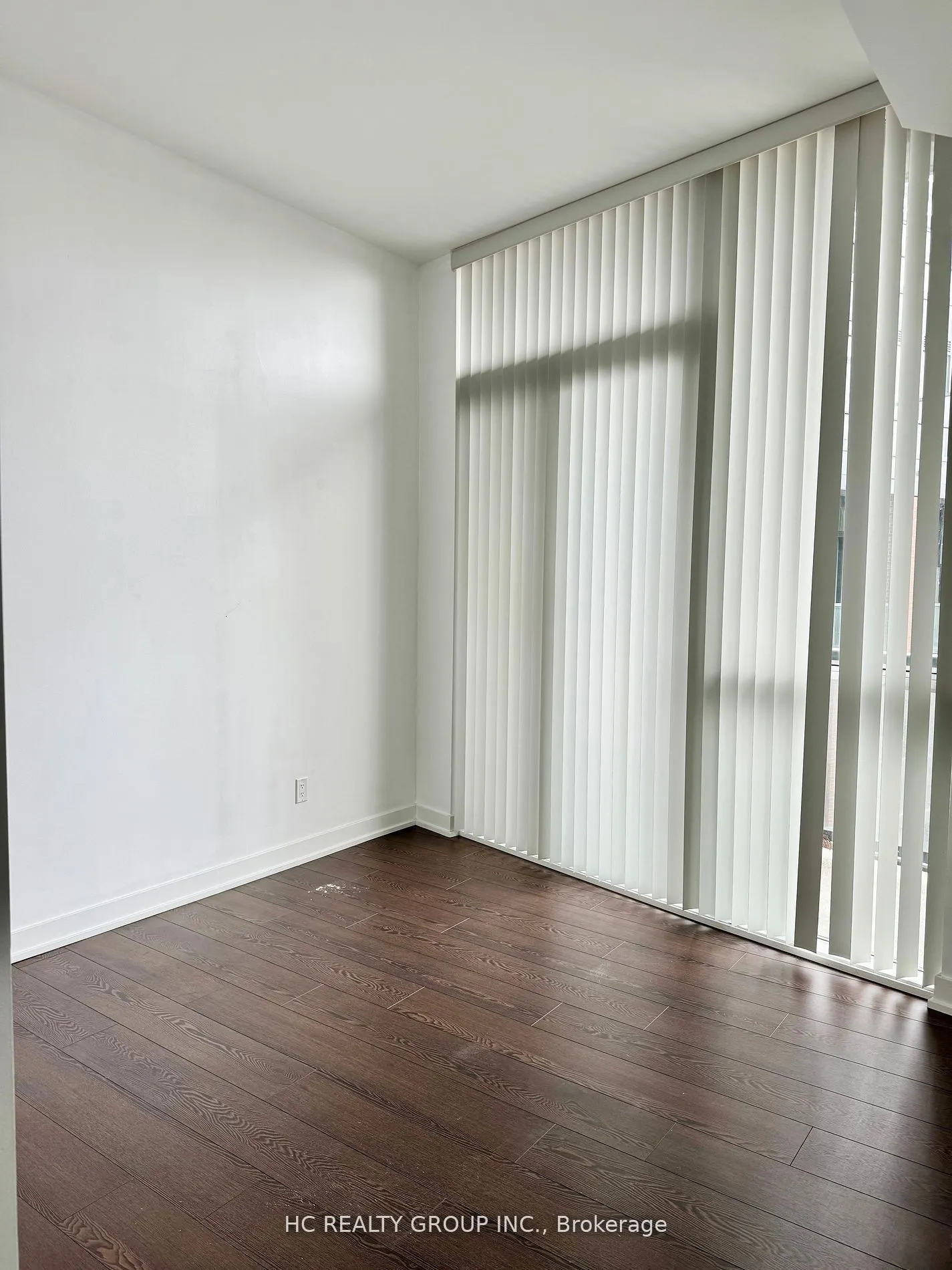 20 Bruyeres Mews, #601