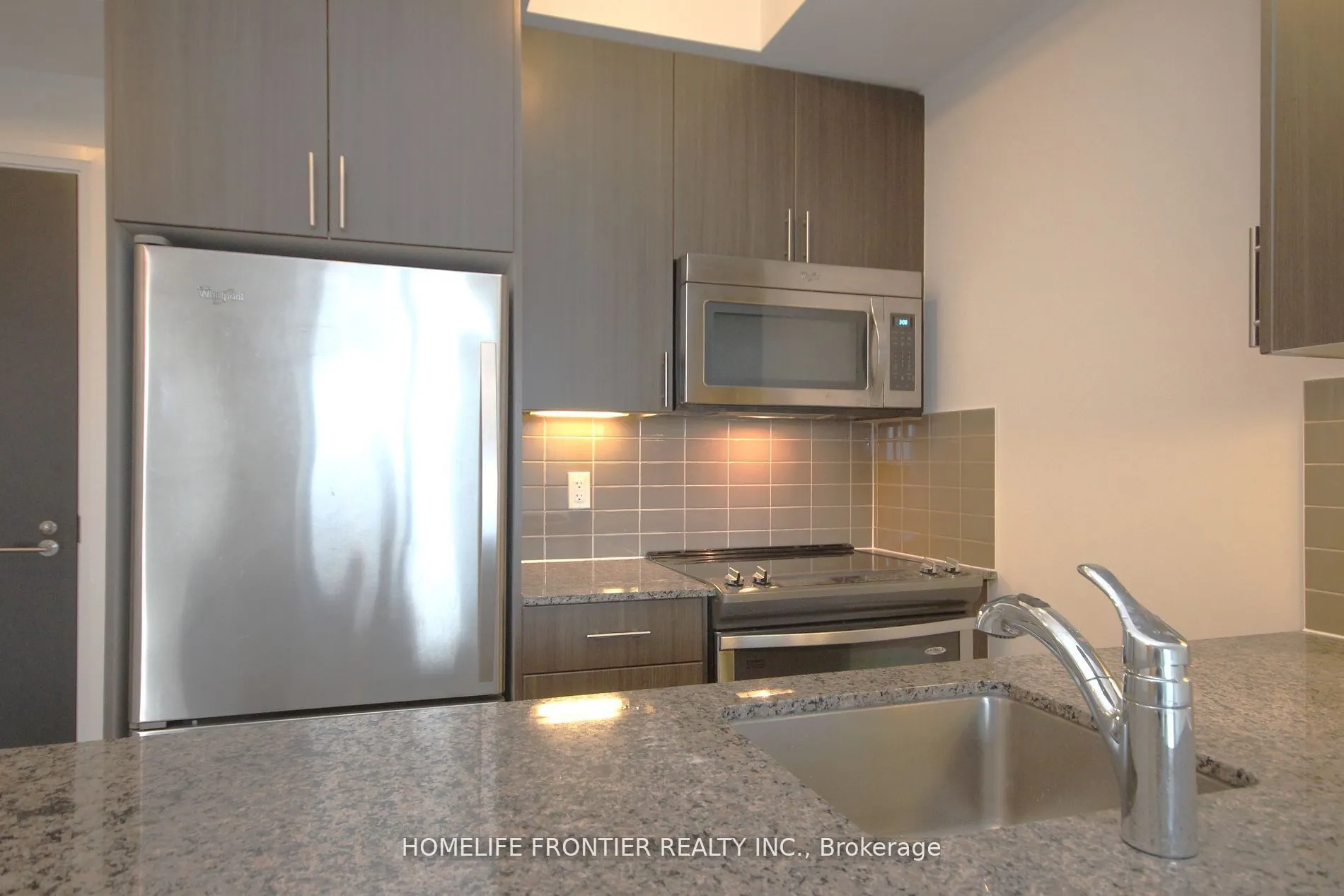 18 Graydon Hall Drive, #1902