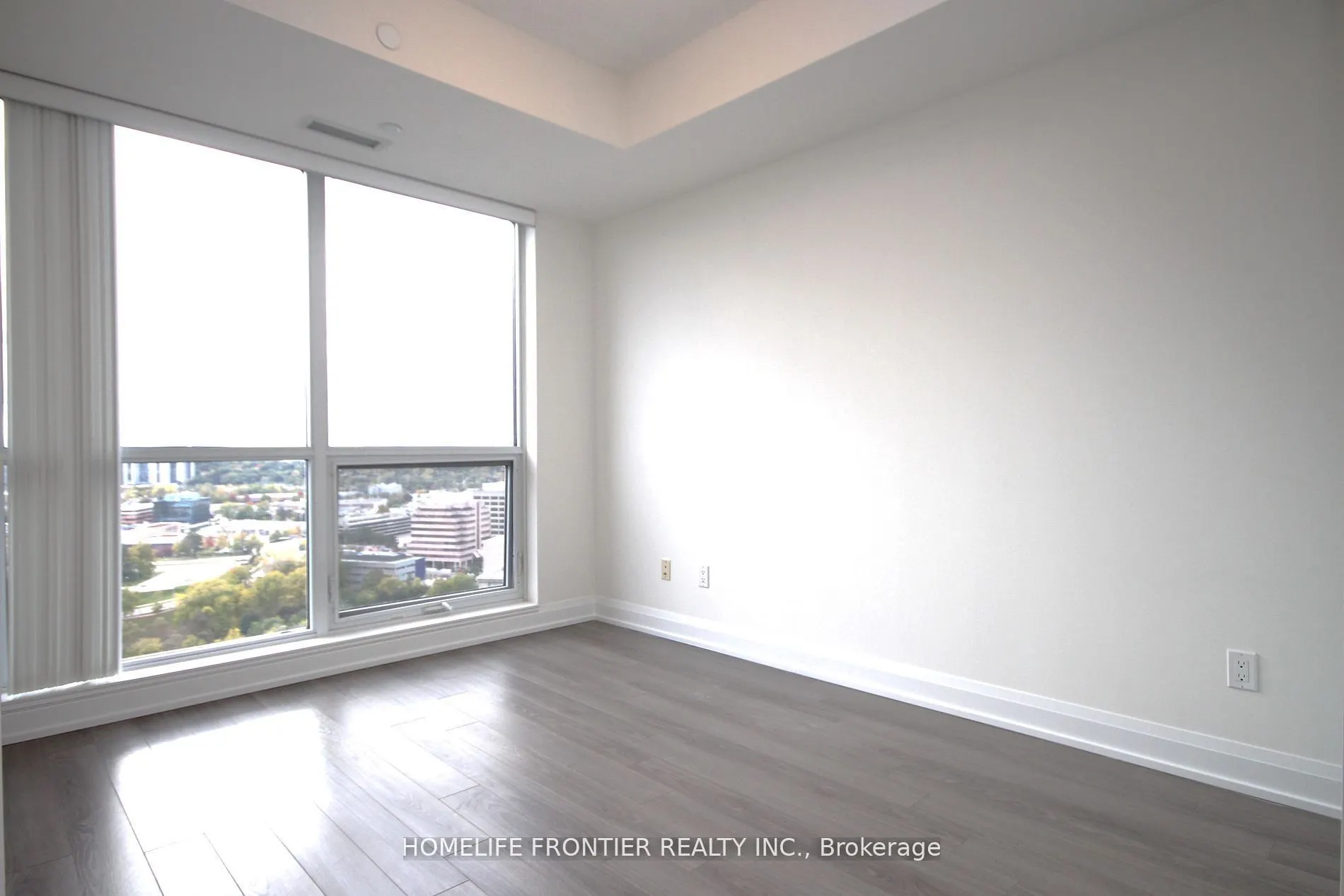 18 Graydon Hall Drive, #1902