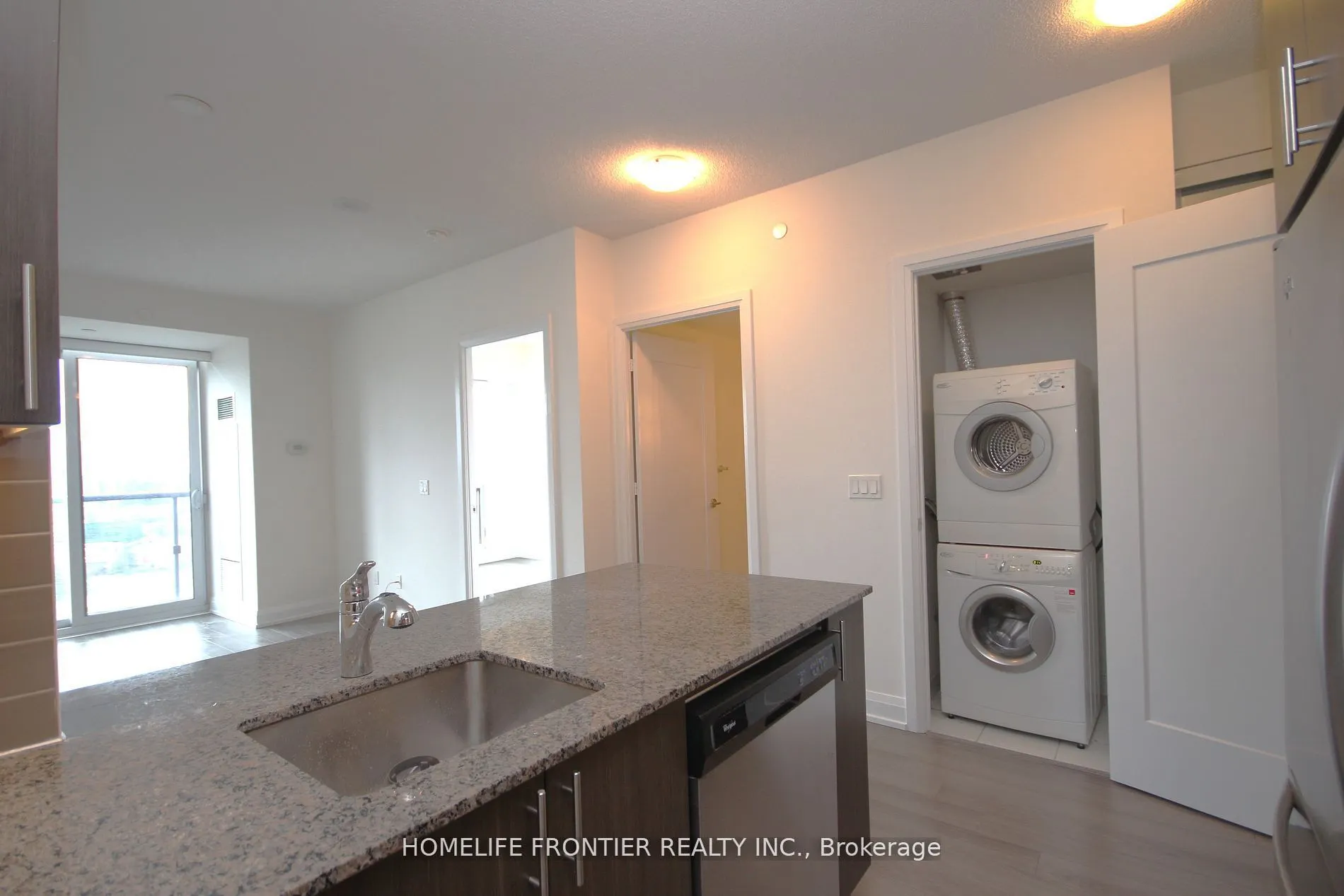 18 Graydon Hall Drive, #1902