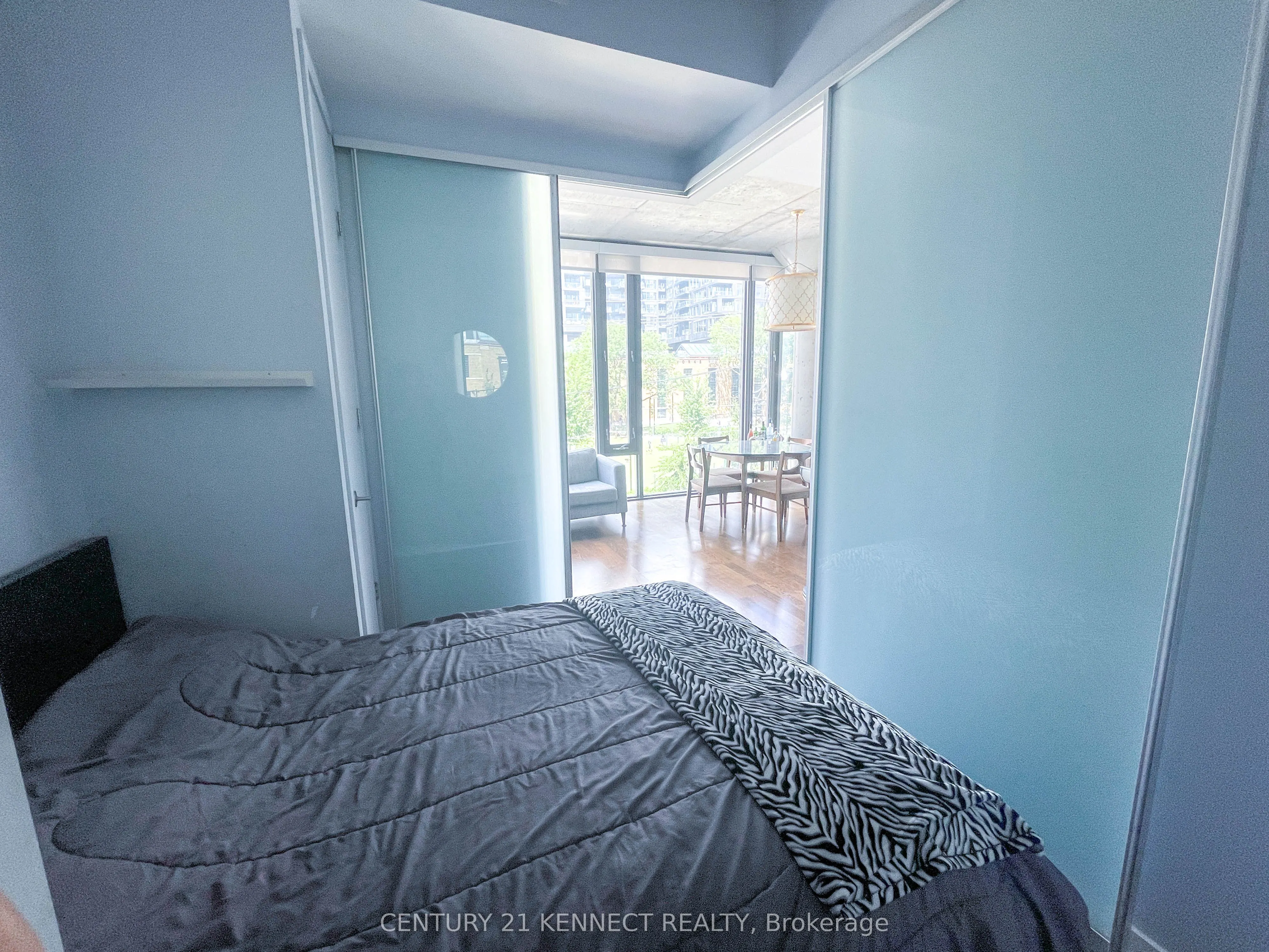10 Morrison Street, #314