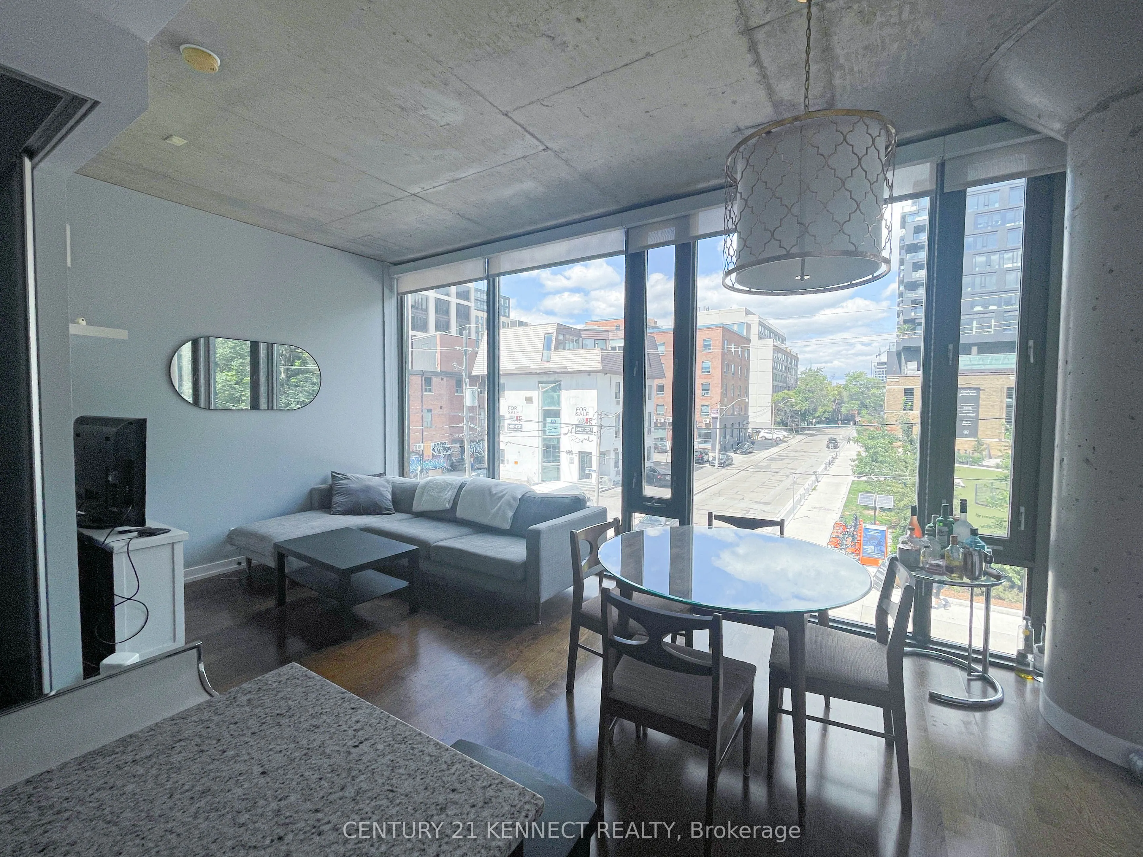 10 Morrison Street, #314