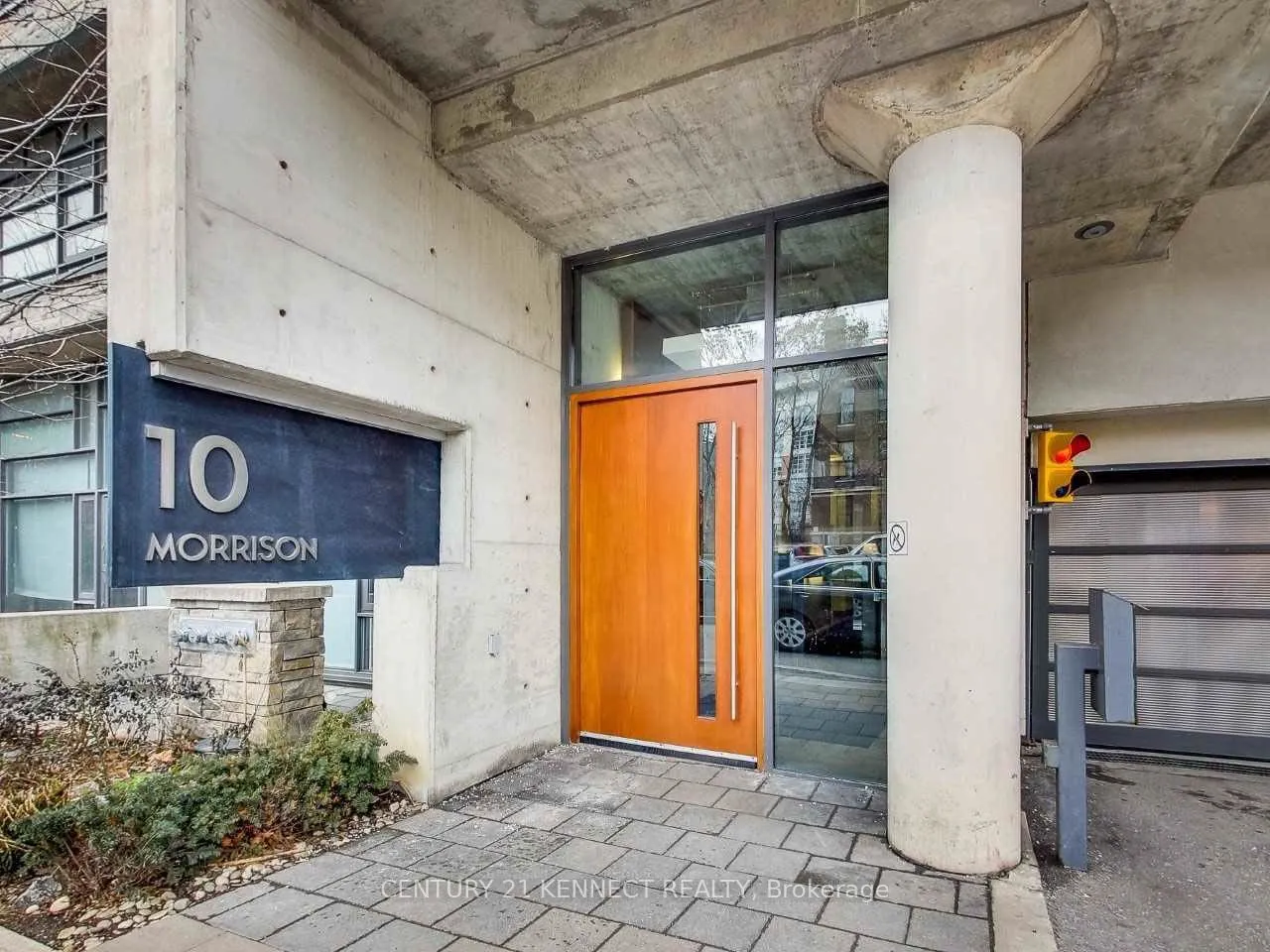 10 Morrison Street, #314