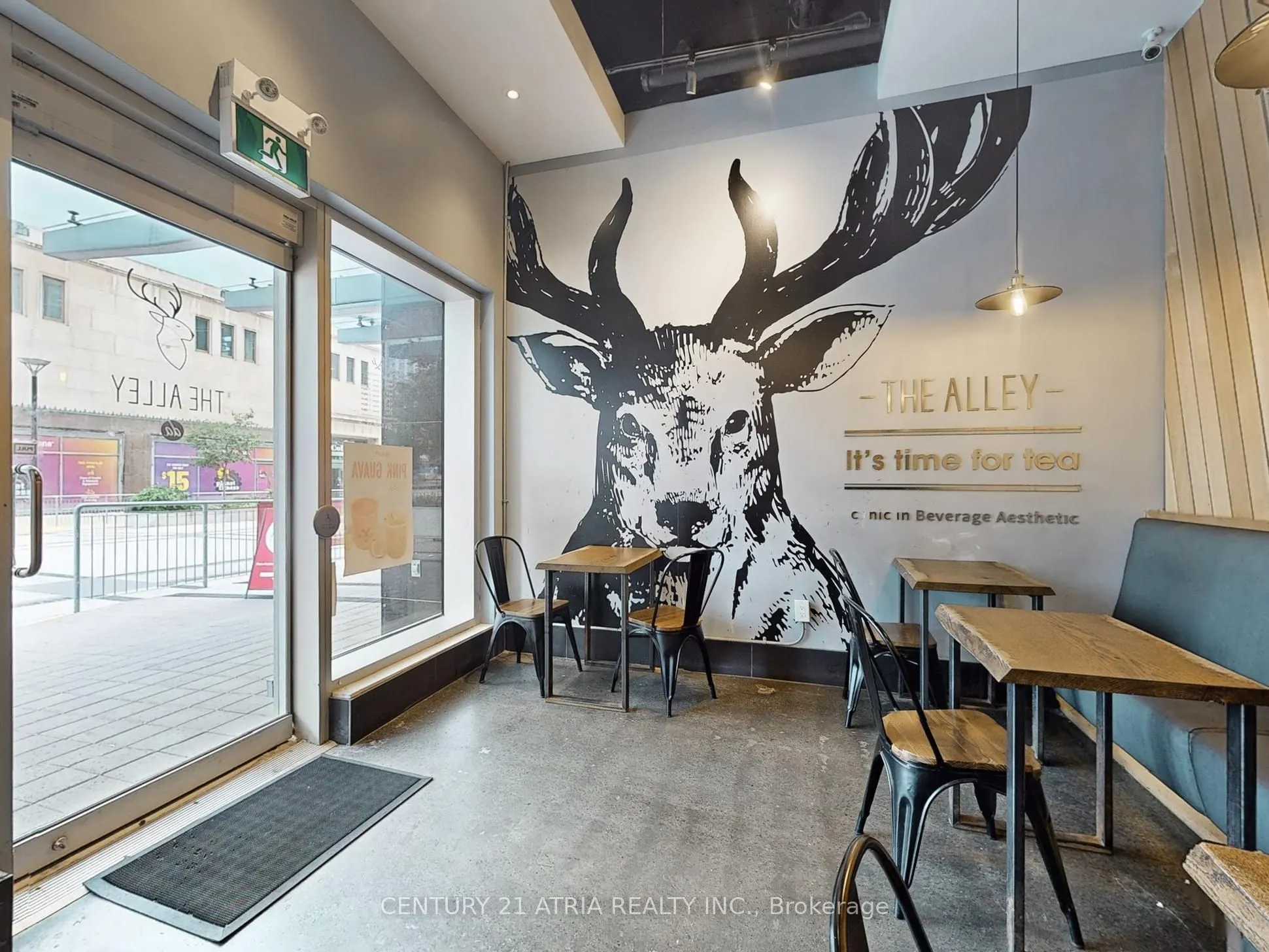 382 Yonge Street, #1