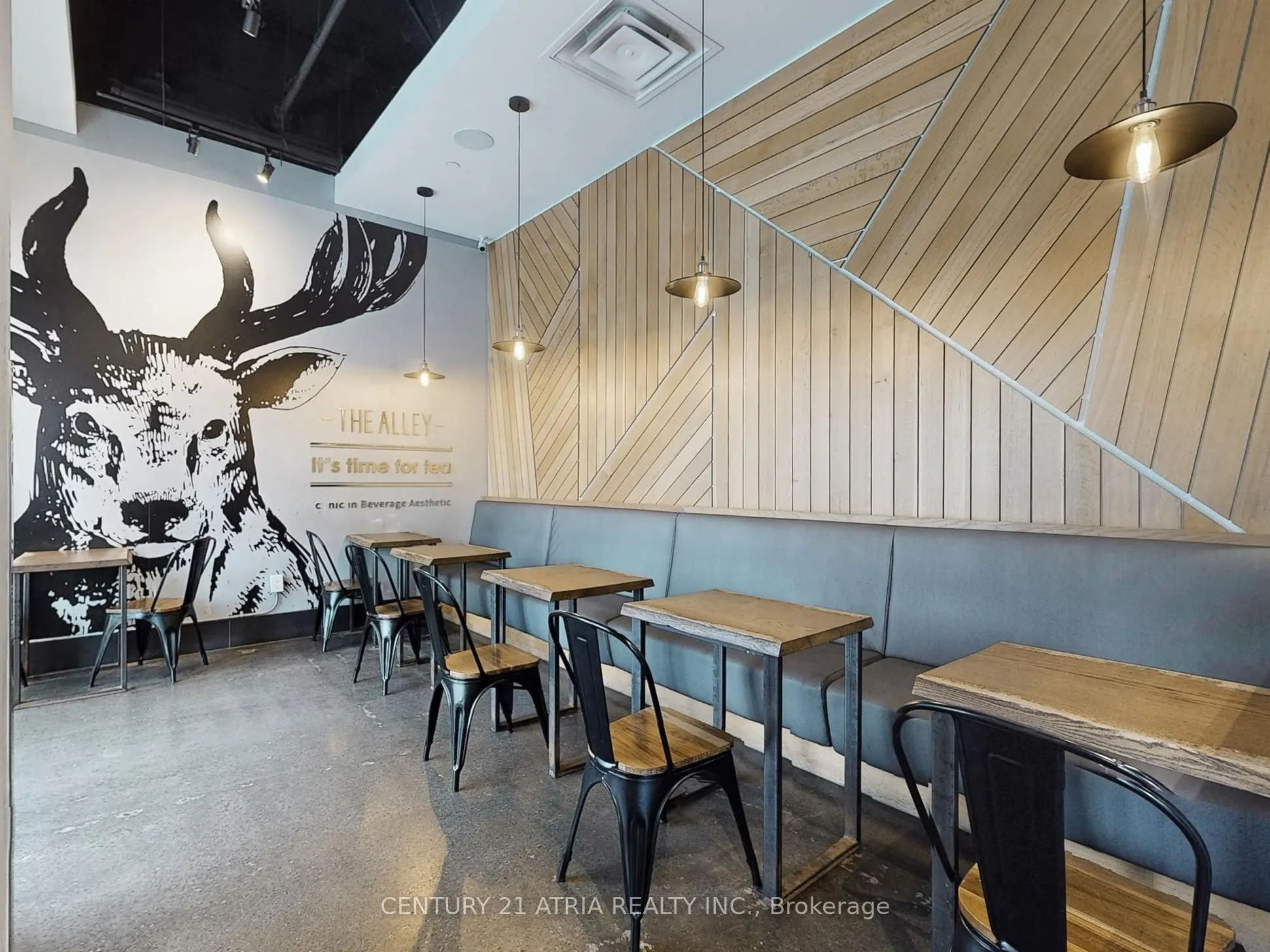 382 Yonge Street, #1