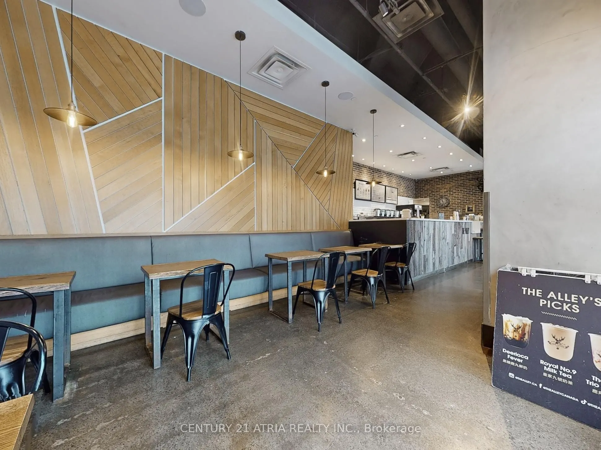 382 Yonge Street, #1