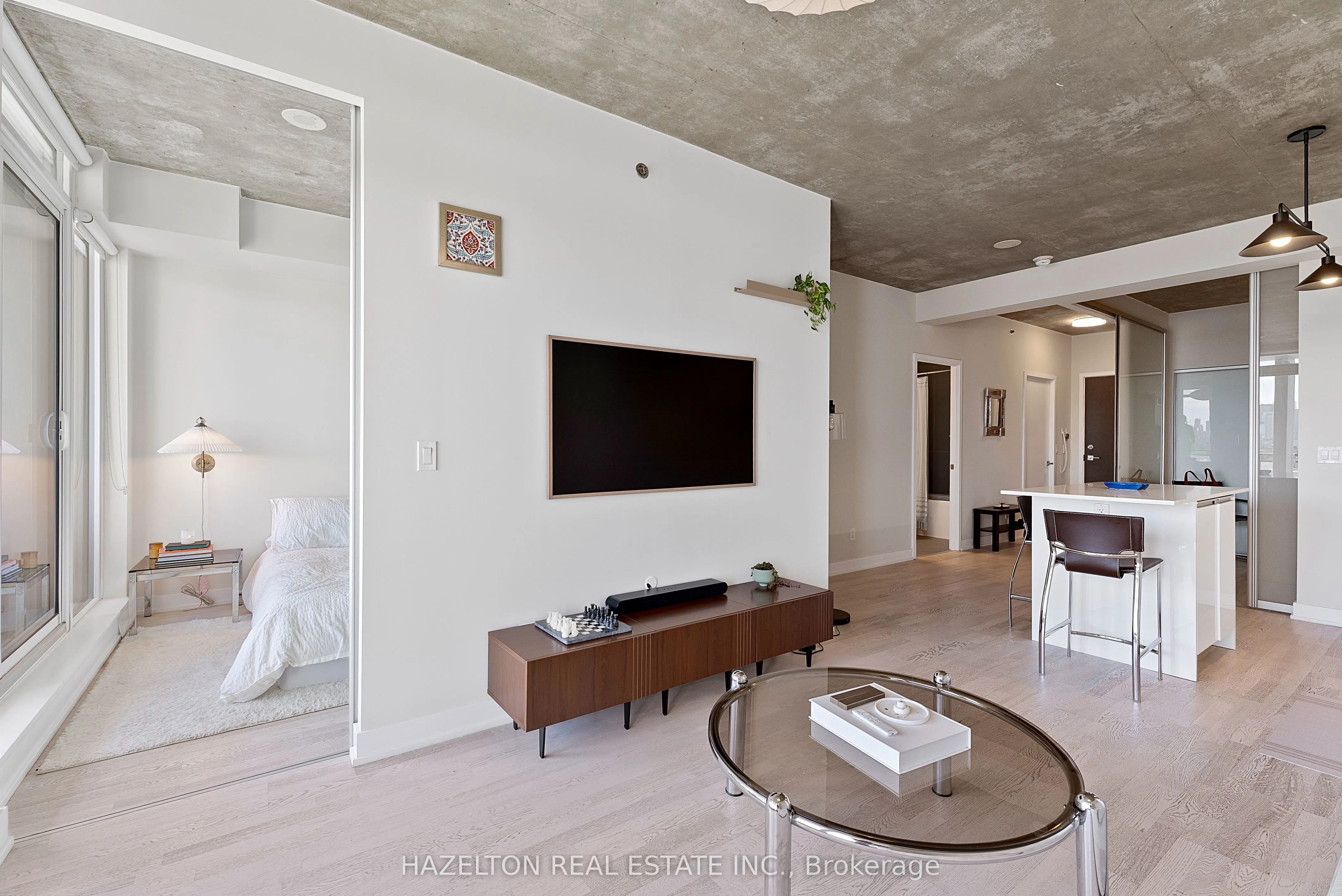 20 Minowan Miikan Lane, #825
