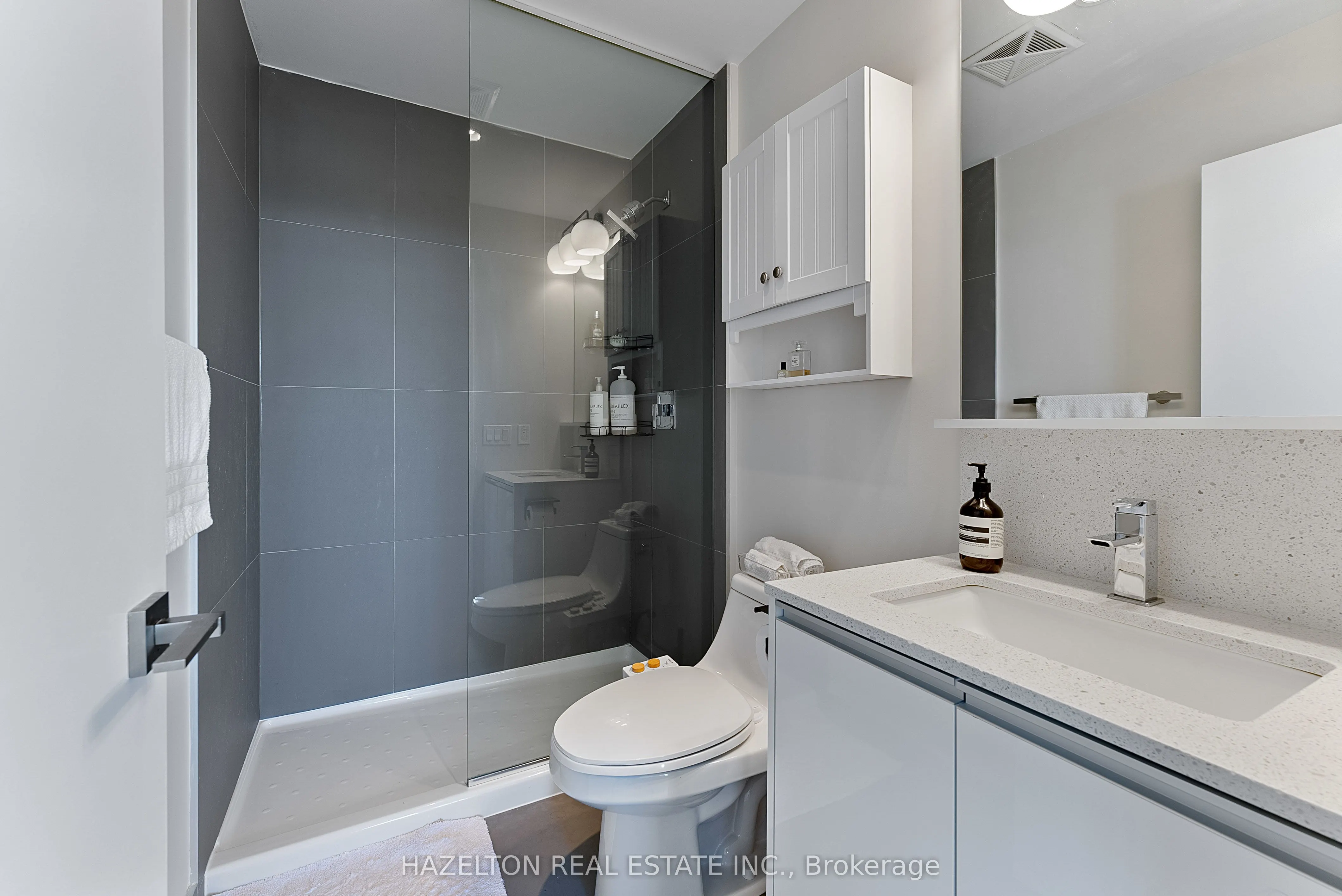 20 Minowan Miikan Lane, #825